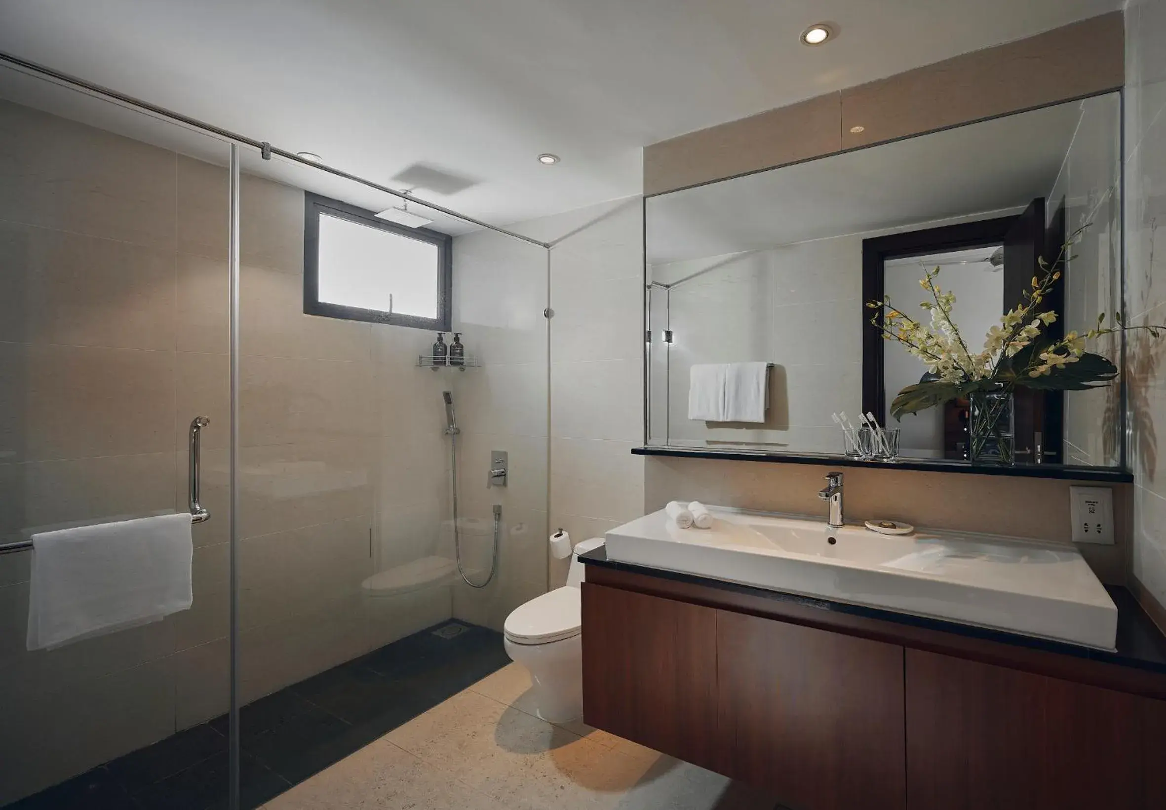 Shower, Bathroom in TRILLION SUITES by SLG