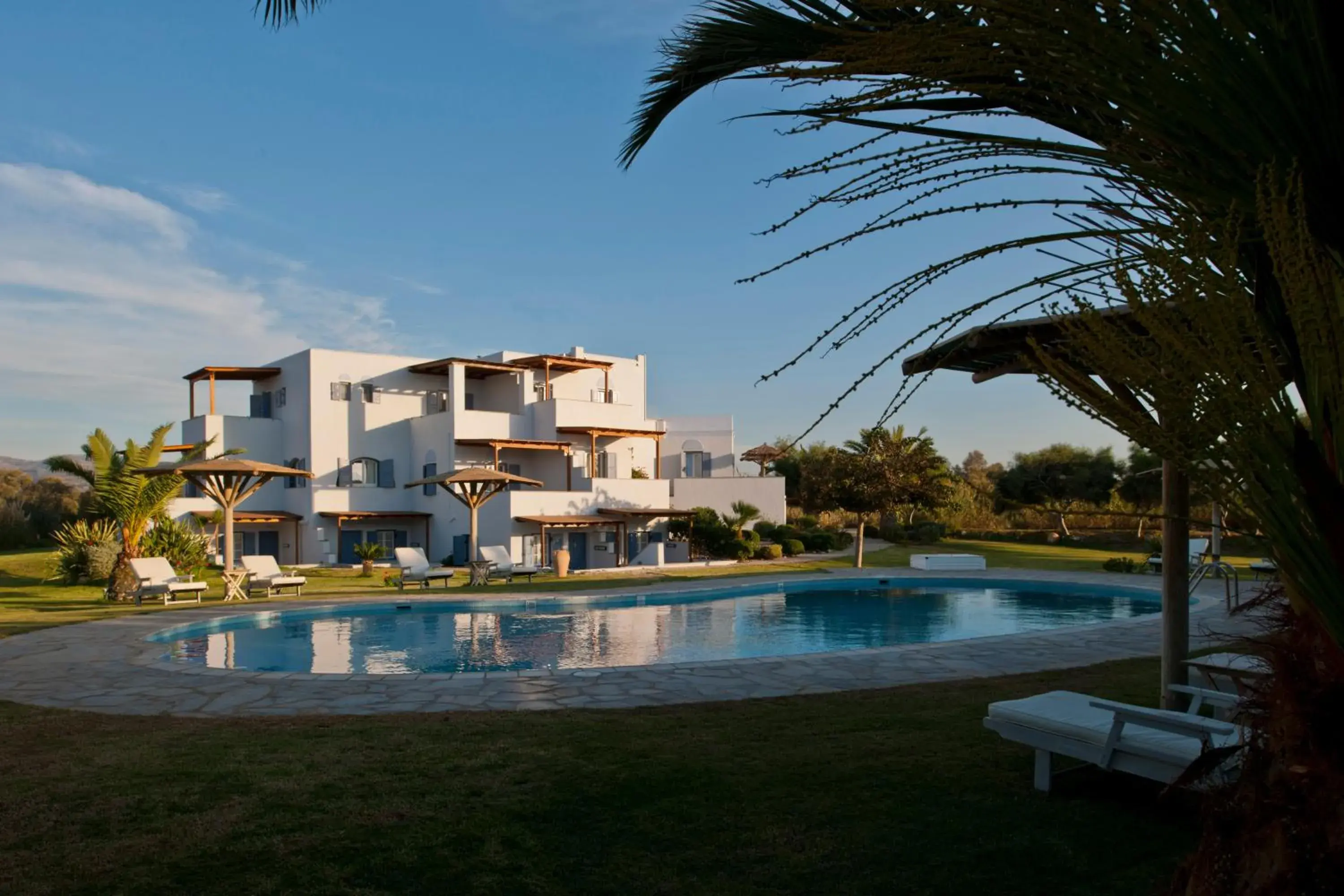 Garden, Swimming Pool in Ammos Naxos Exclusive Apartment