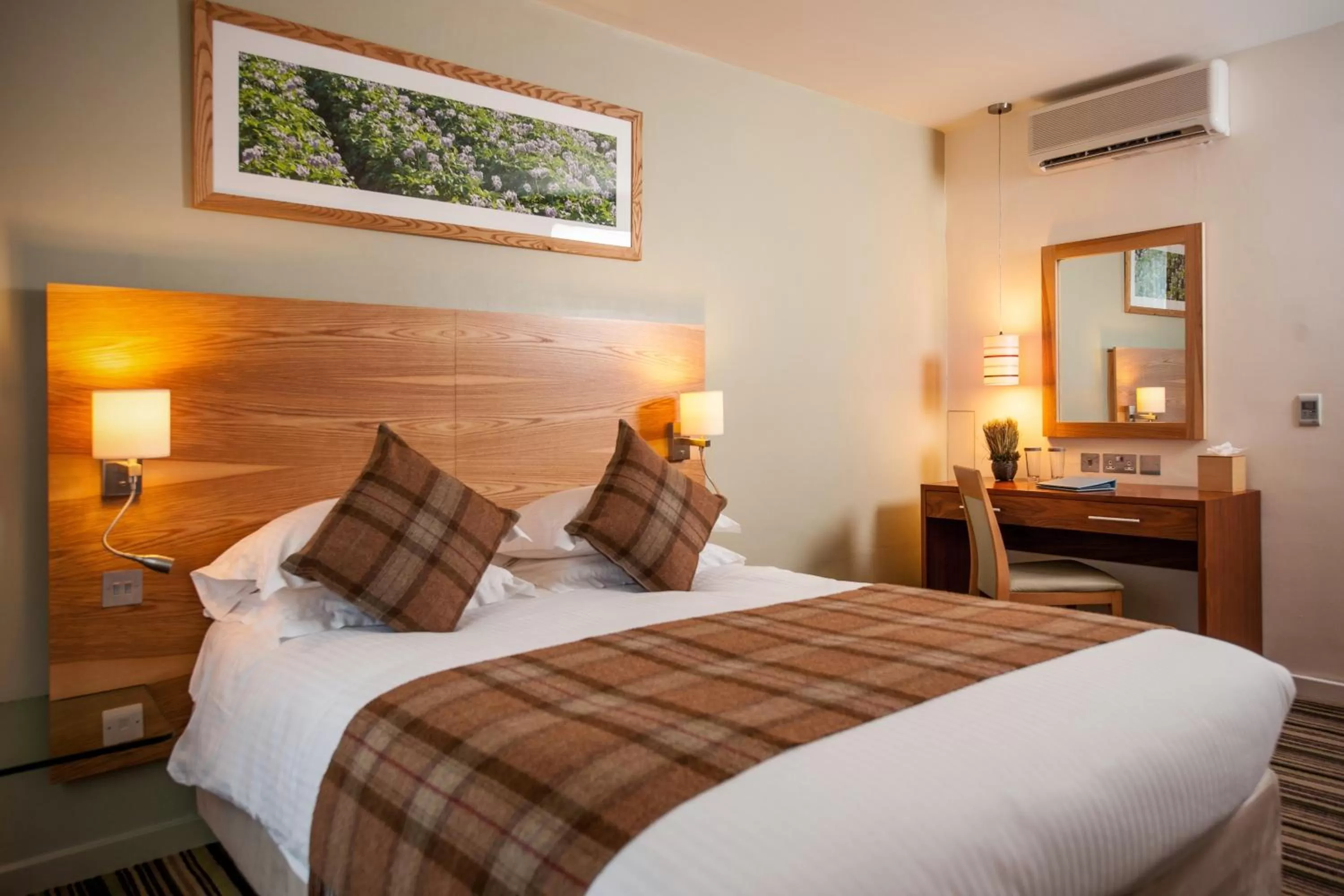 Bedroom, Bed in ABode Canterbury