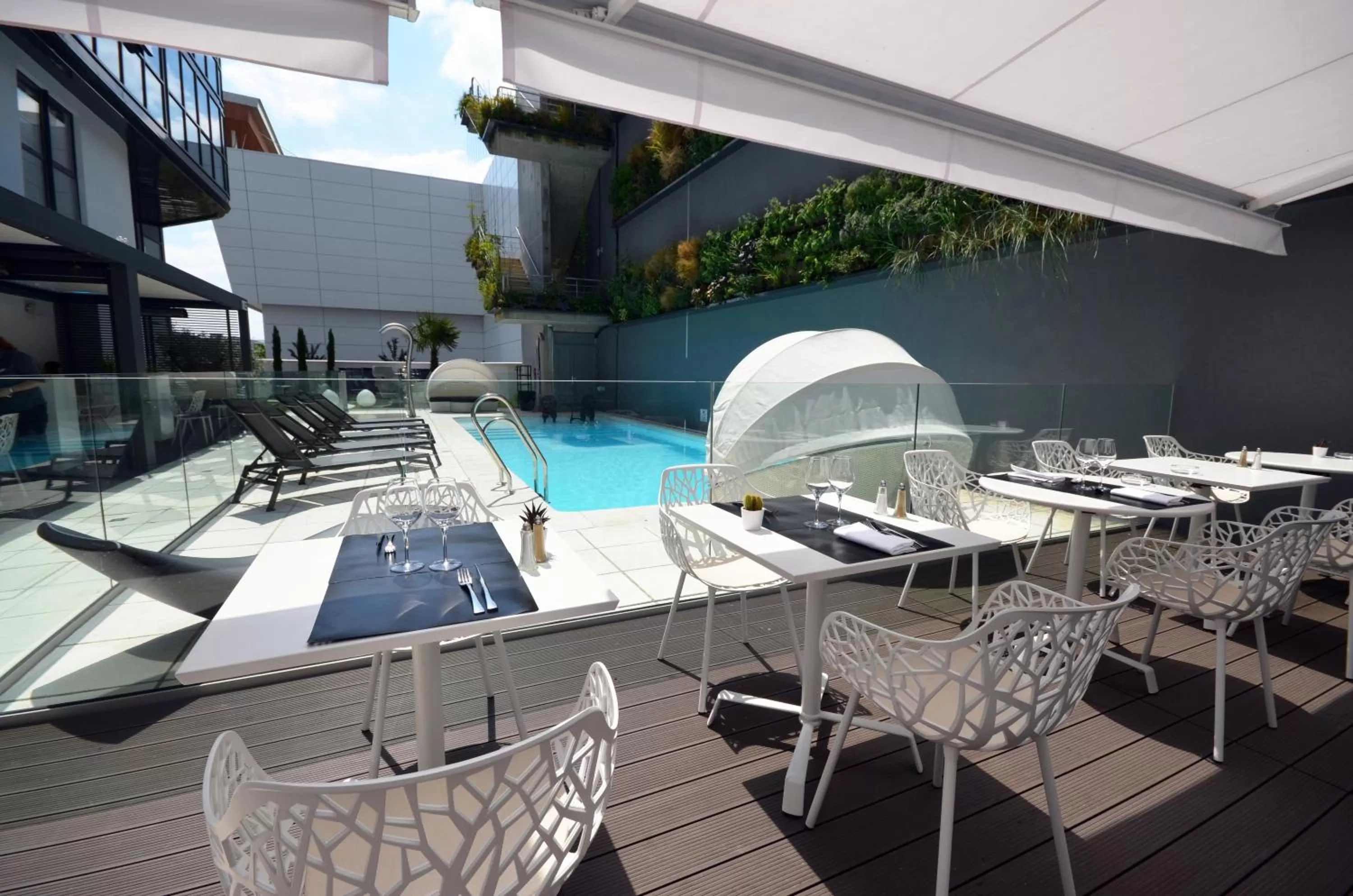 Restaurant/places to eat in Holiday Inn Dijon Toison D'or by IHG