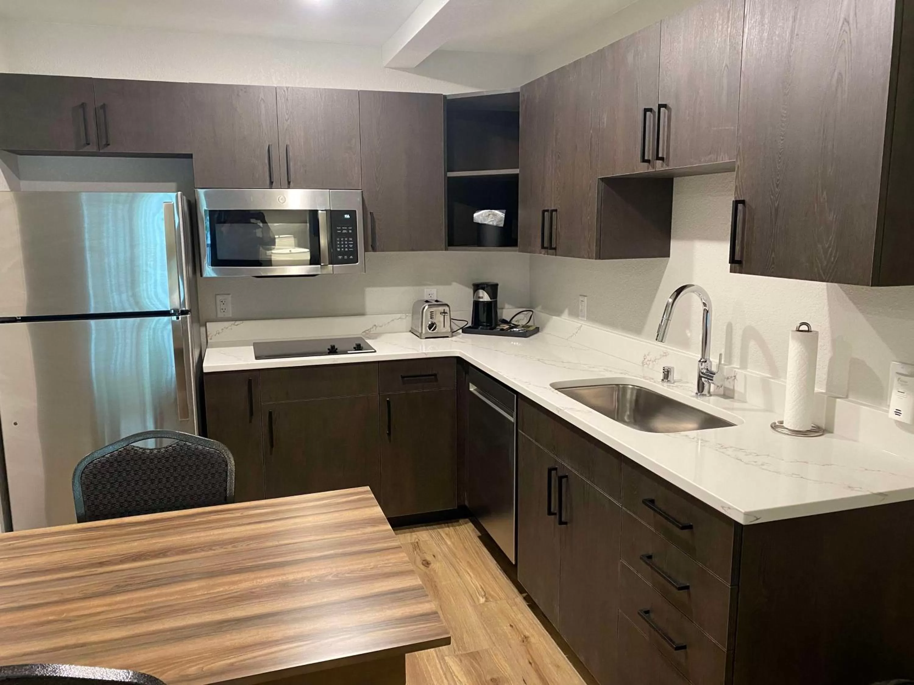 Photo of the whole room in Best Western Lake Lucille Inn