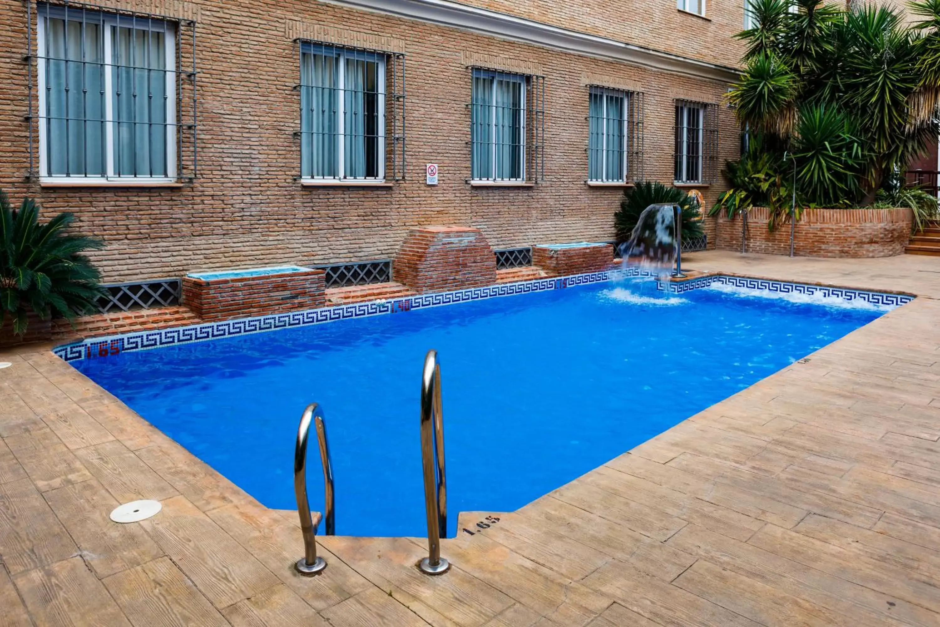 Swimming Pool in Bellavista Sevilla