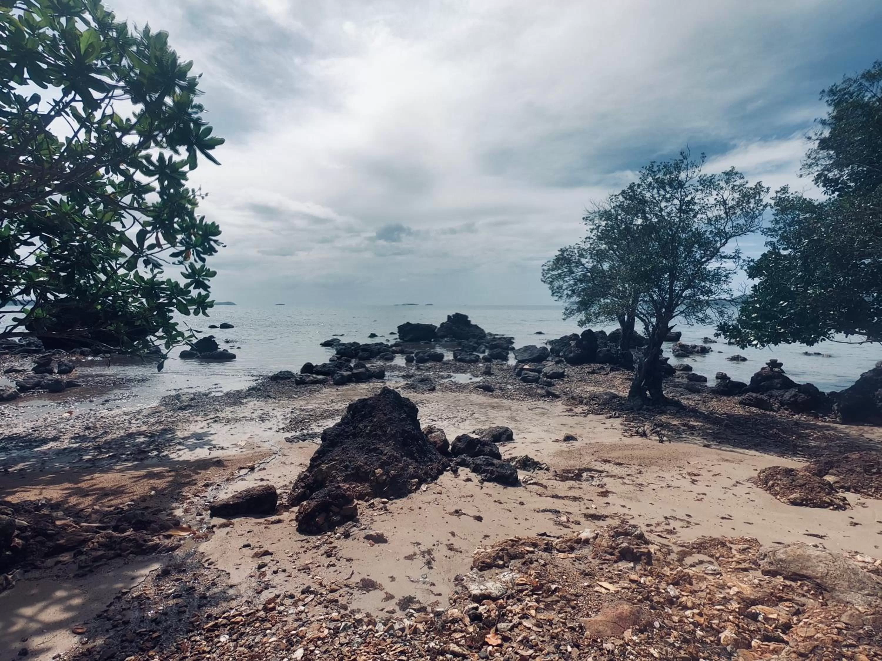 Cocovana Beach Resort