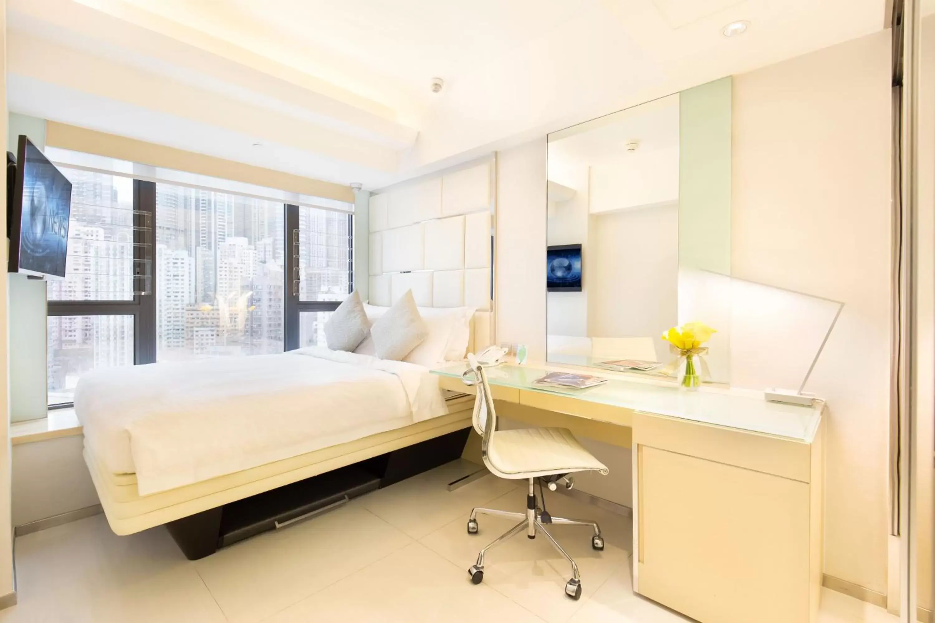 Bedroom, Bathroom in iclub Sheung Wan Hotel