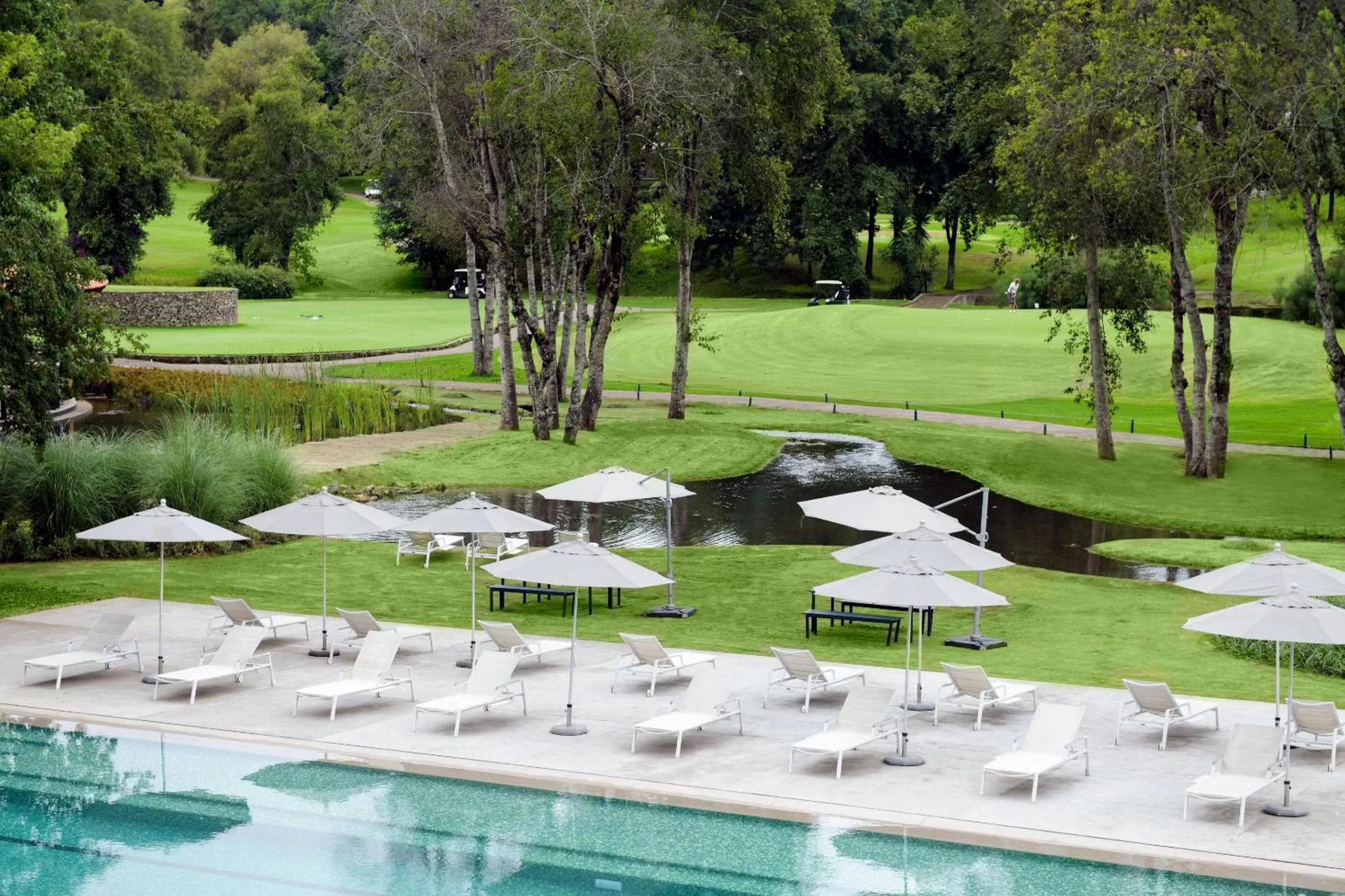 Swimming pool, Pool View in Hotel Avandaro Golf & Spa Resort