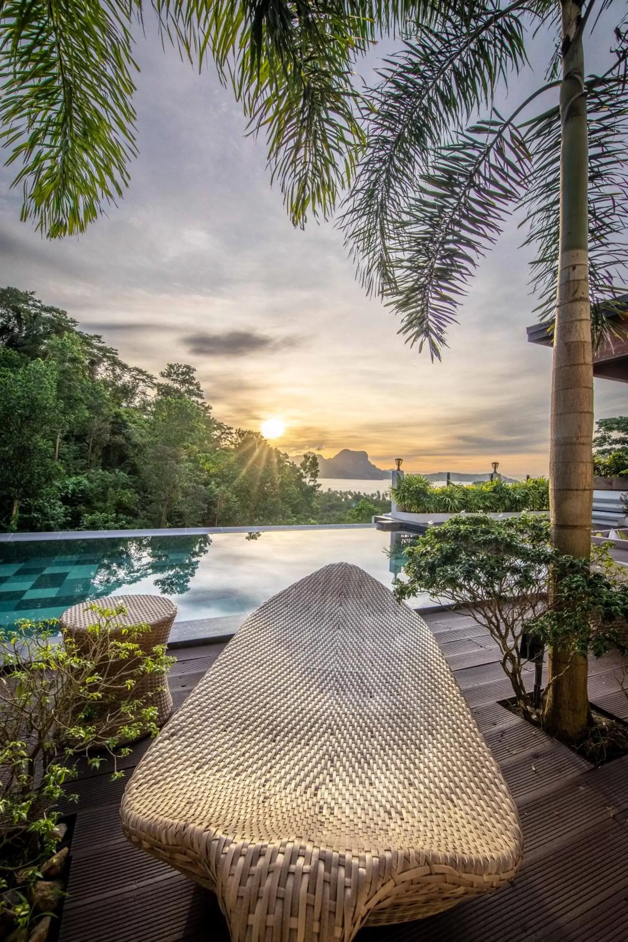 Pool view, Swimming Pool in Ahana Resort El Nido