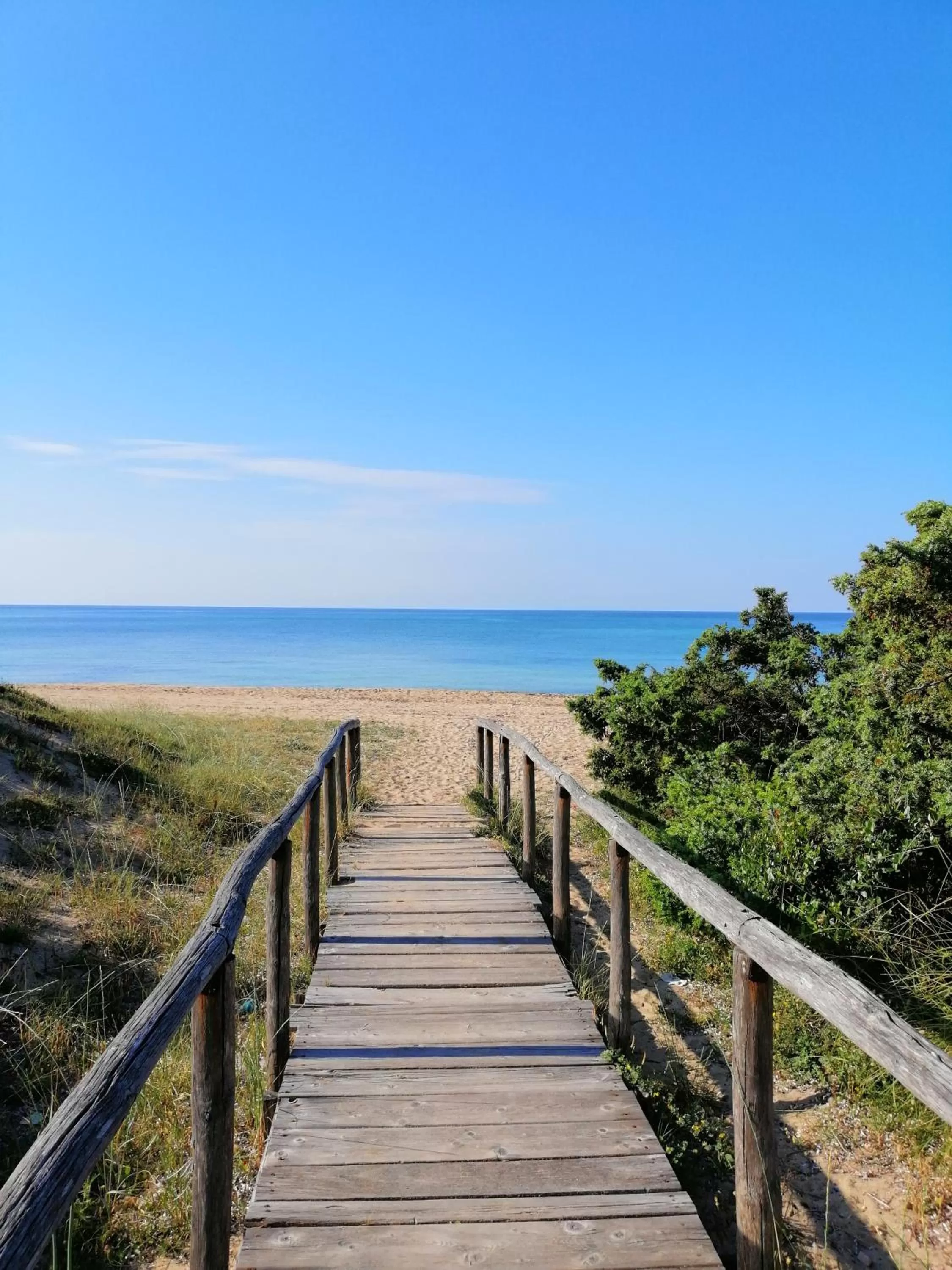 Beach in BORGO LUNA b&b