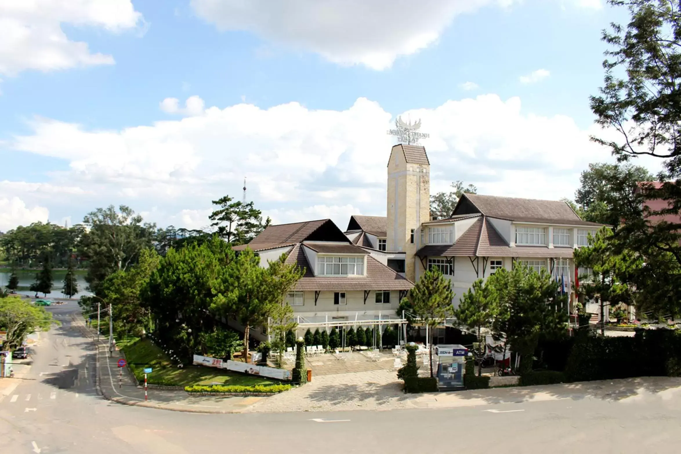 City view, Property Building in Muong Thanh Holiday Da Lat Hotel