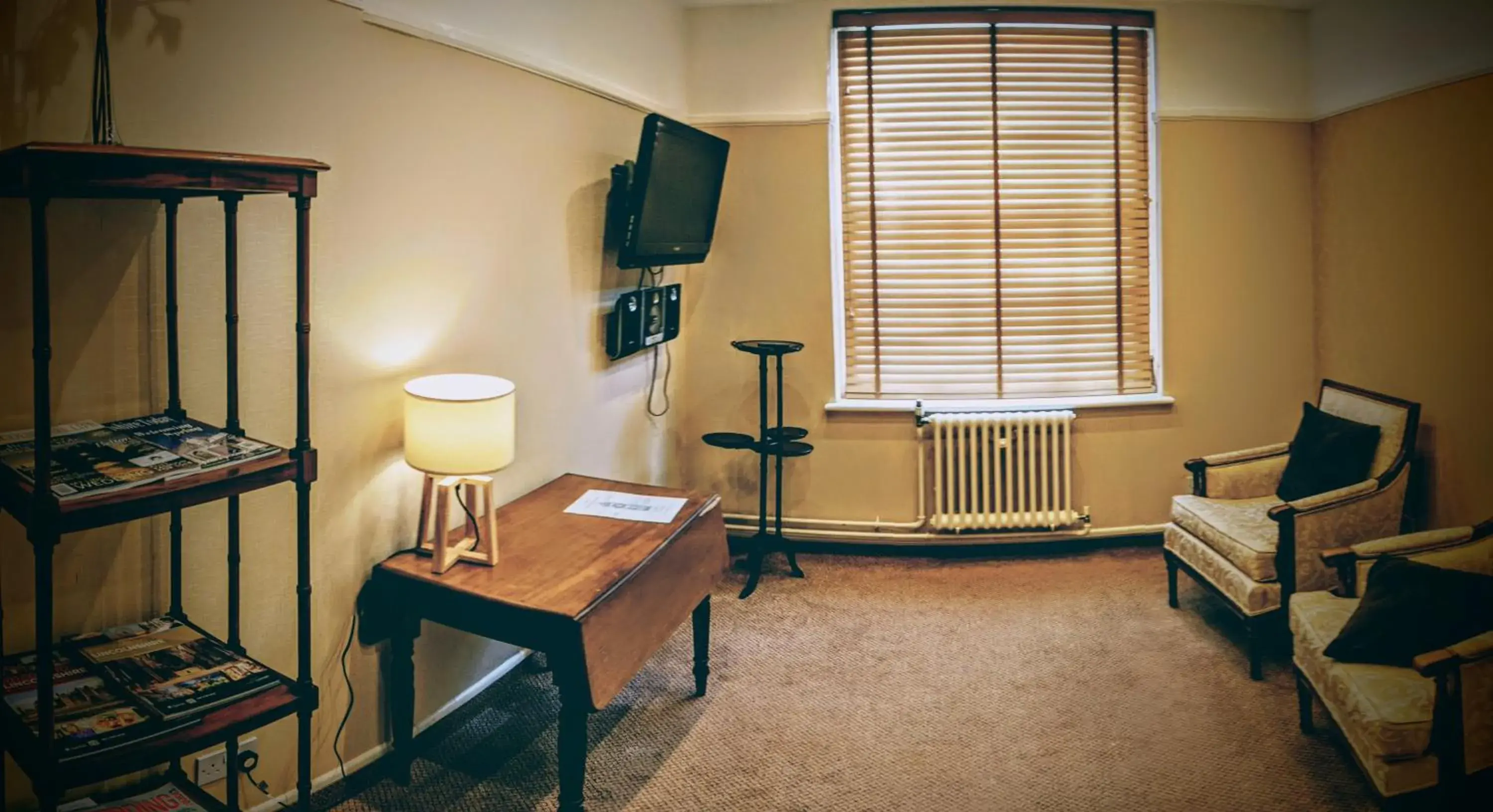 Living room, Seating Area in Charlotte House