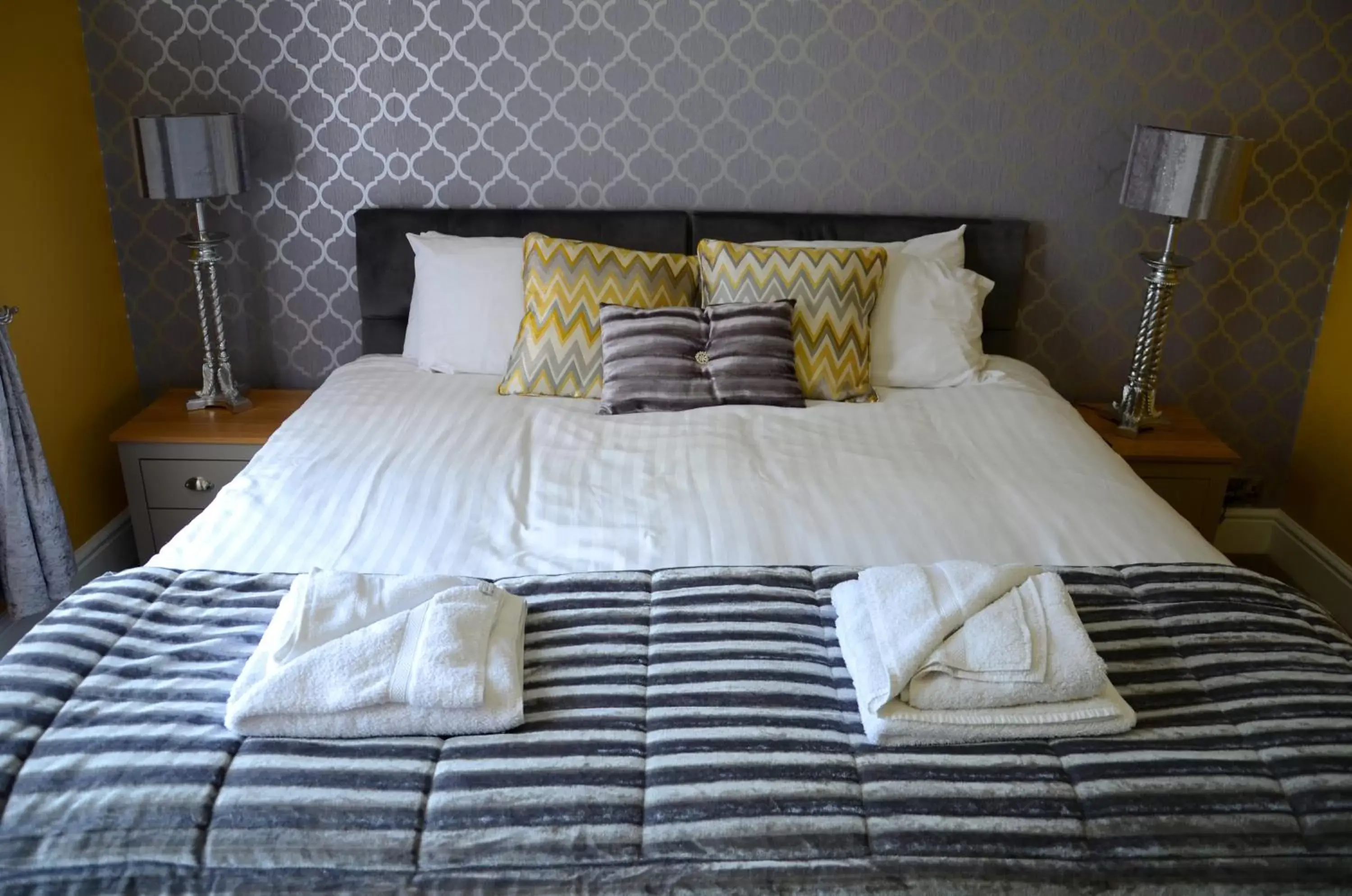 Bed in The Lemonfield Hotel