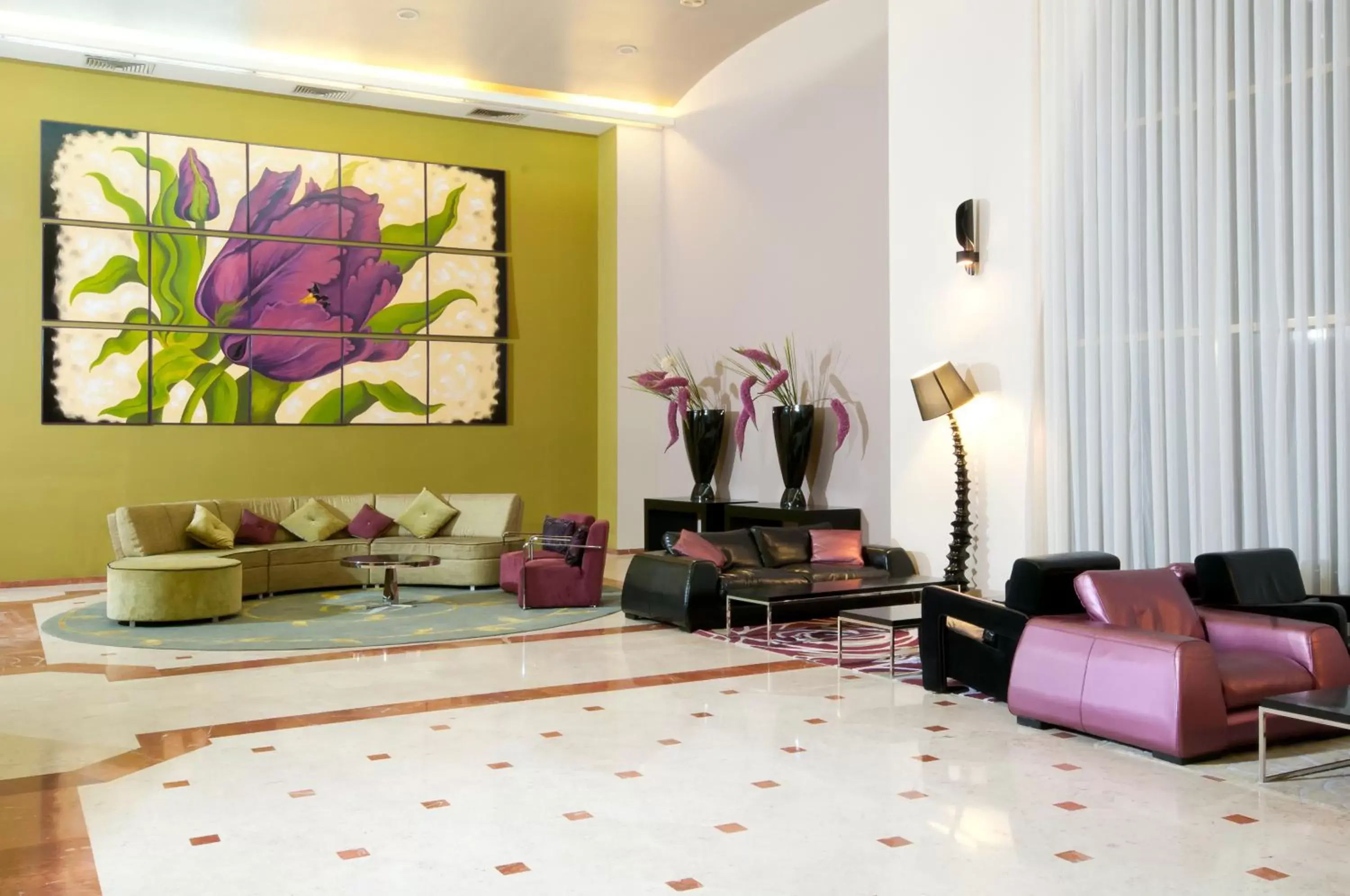 Lobby or reception, Seating Area in Leonardo Hotel Negev