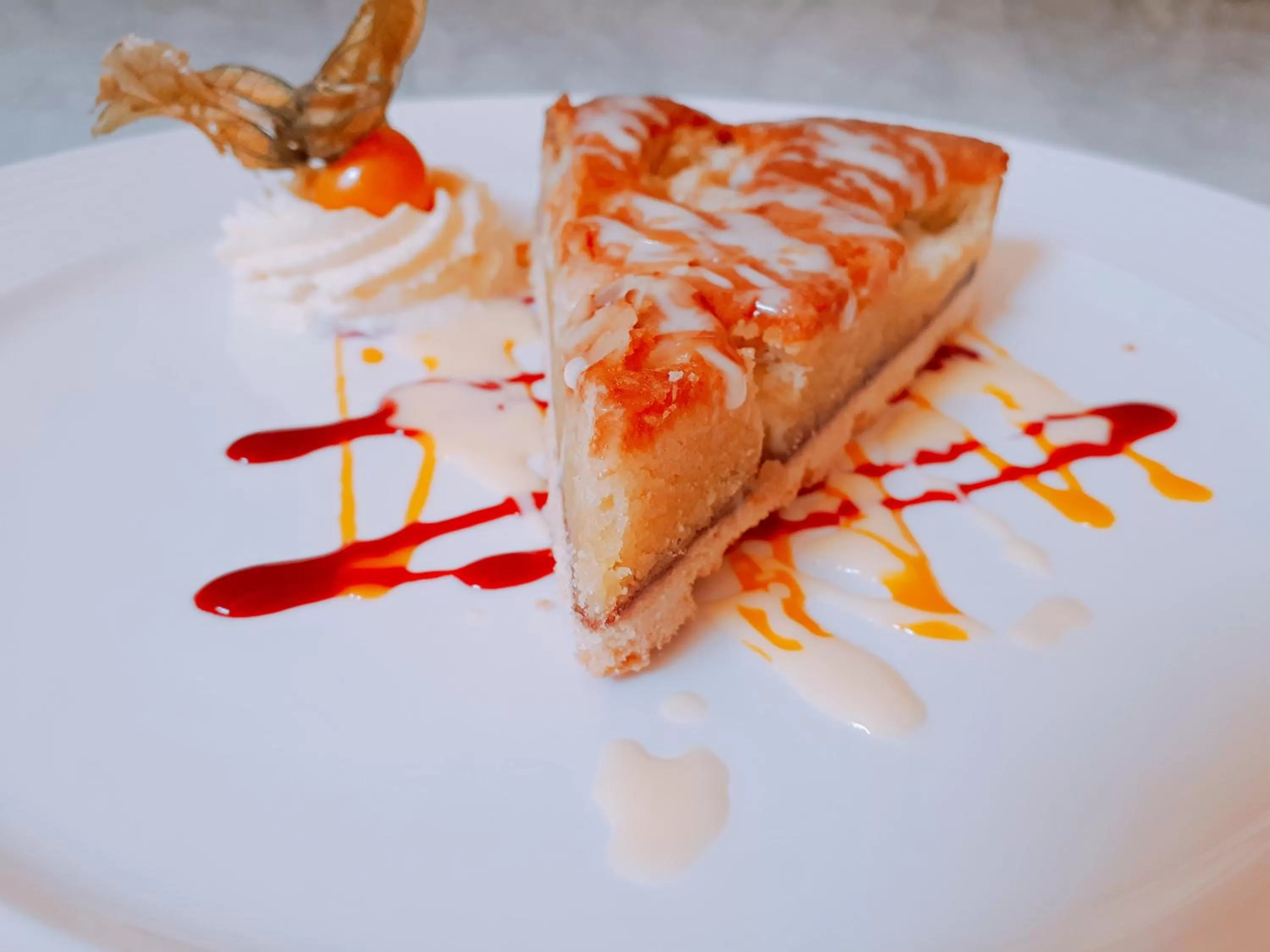 Restaurant/places to eat in Treacys Oakwood Hotel, Shannon