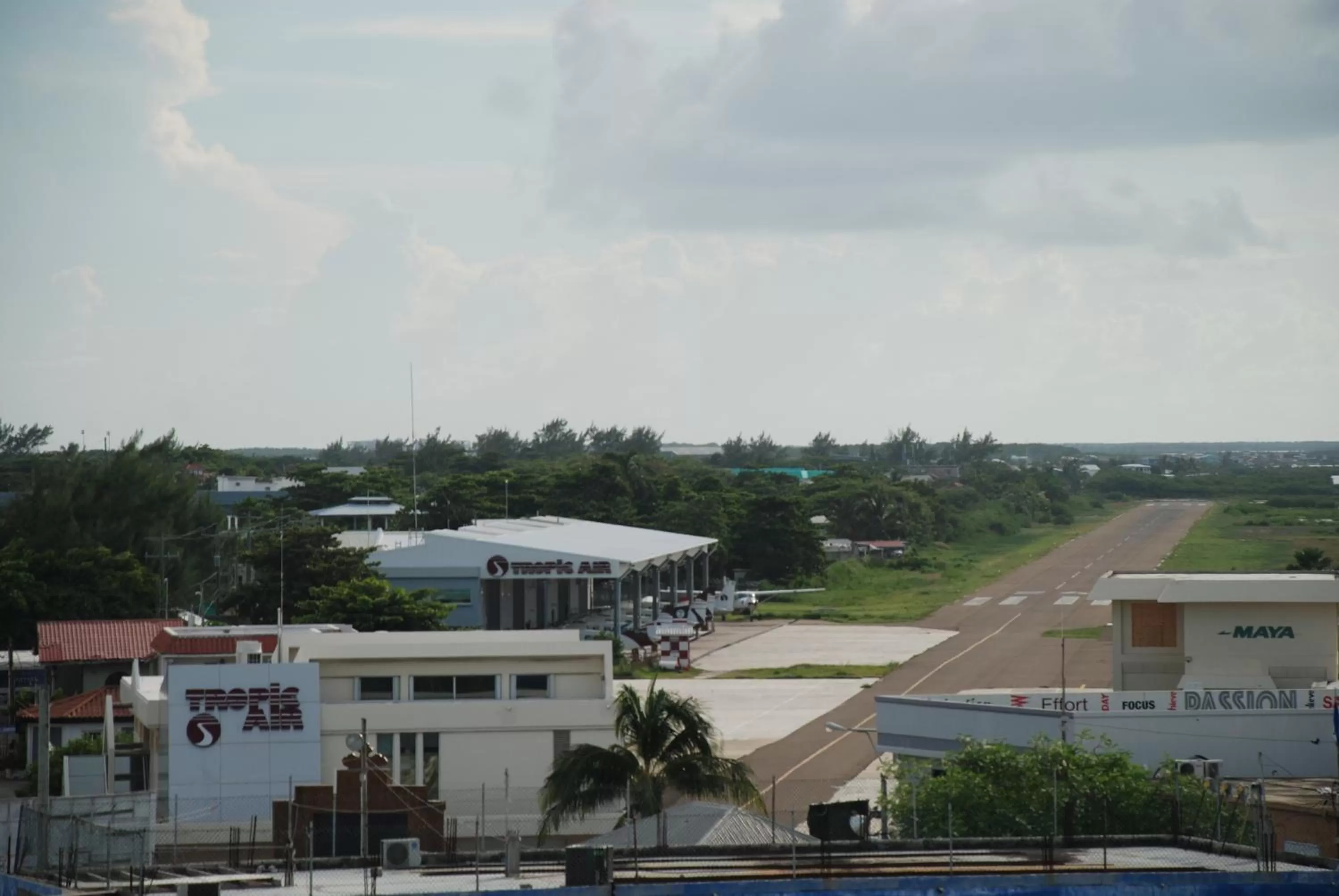 Hotel Coastalbay 2 & Golf Cart Rental