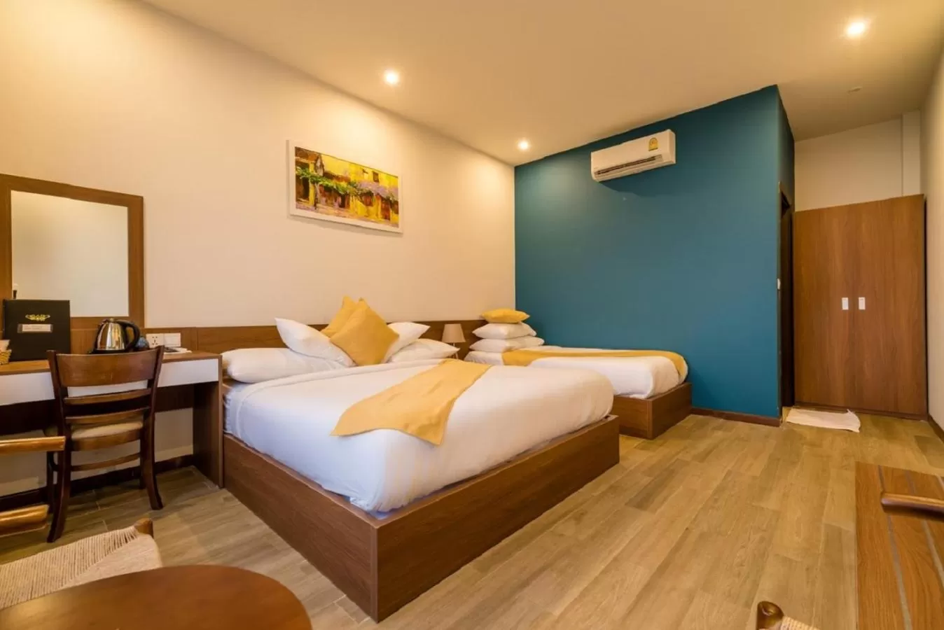 Communal lounge/ TV room, Bed in Hoi An Majestic Villa