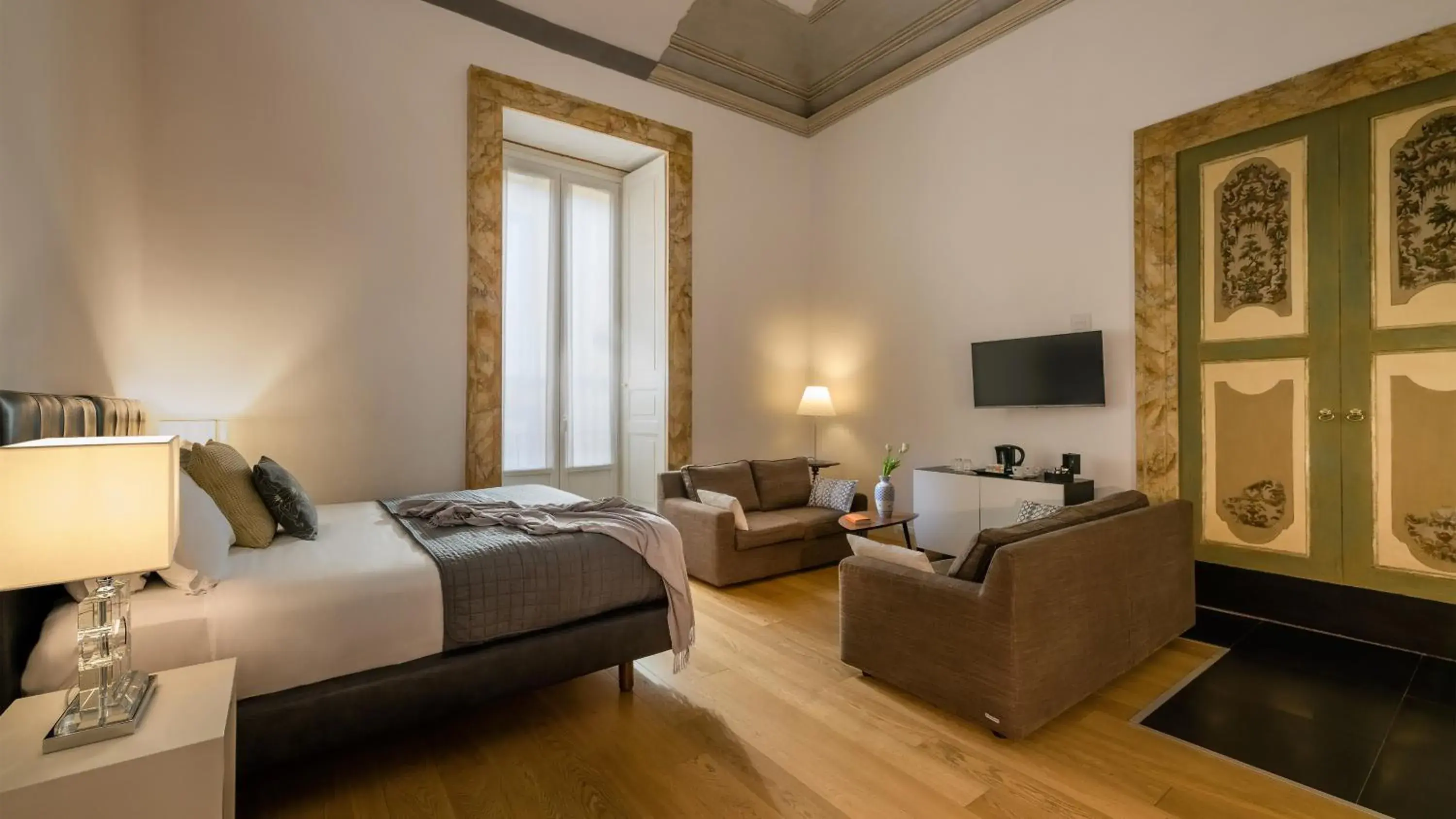 Santa Chiara Boutique Hotel