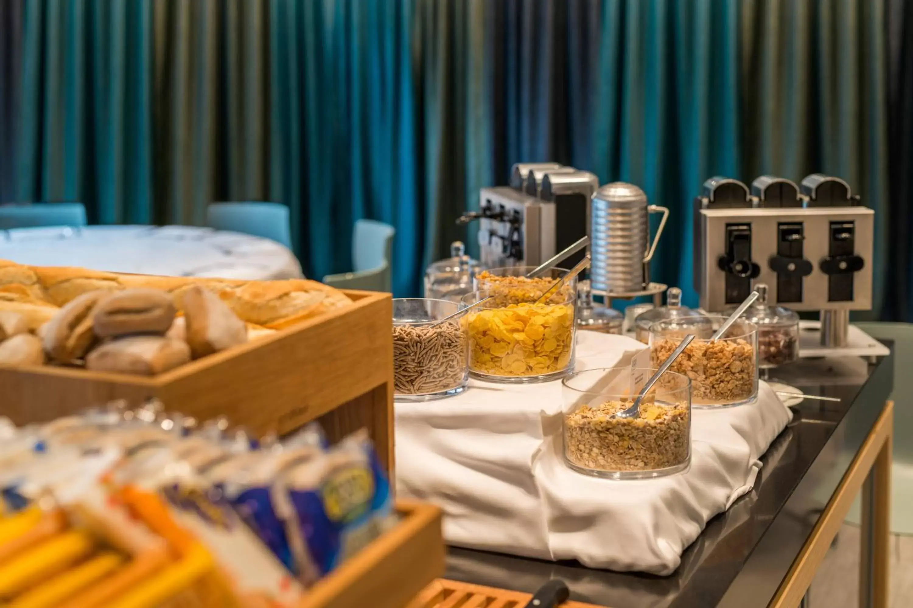 Breakfast, Food in Four Points by Sheraton Venice Mestre