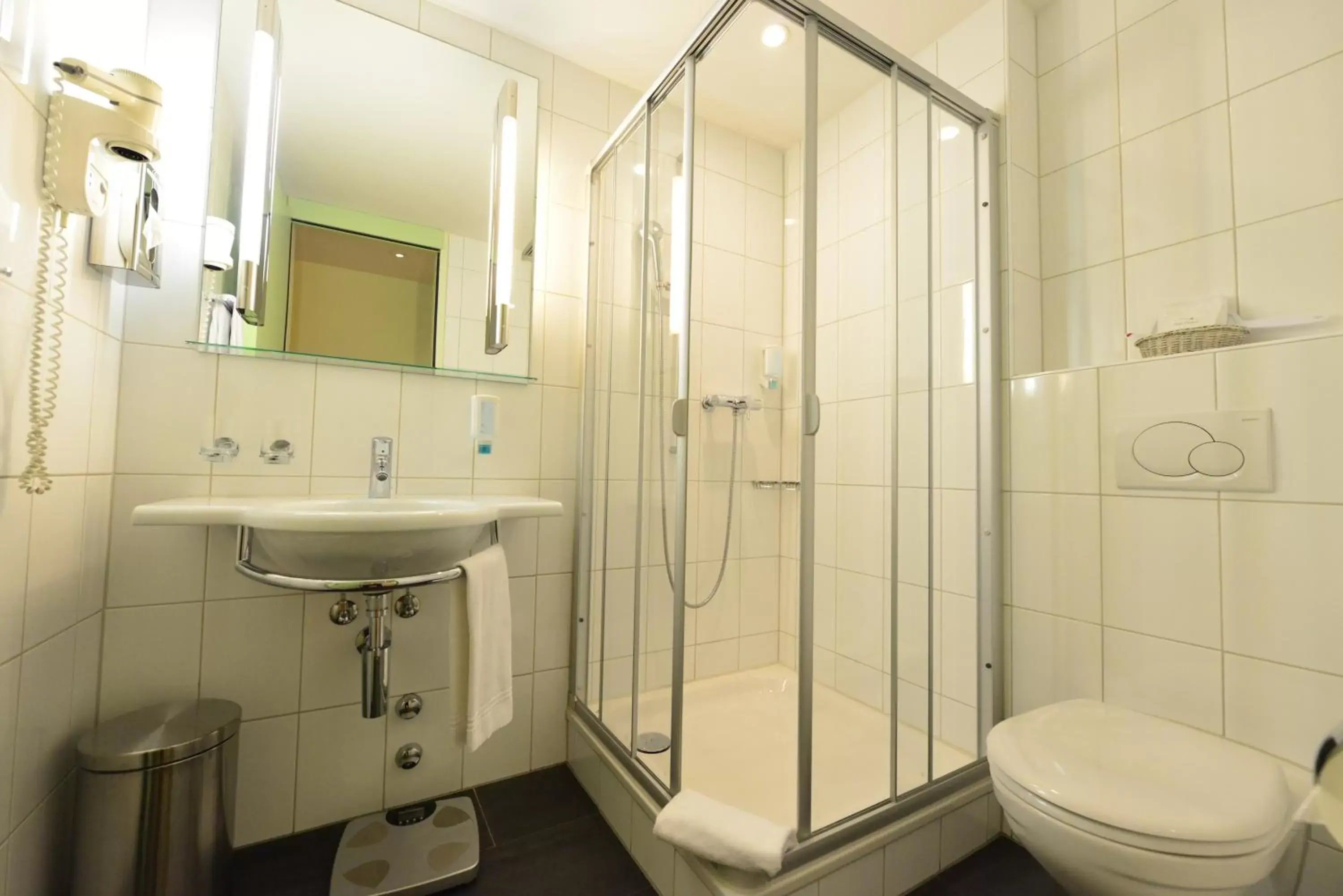 Shower, Bathroom in Hotel & Restaurant STERNEN MURI bei Bern