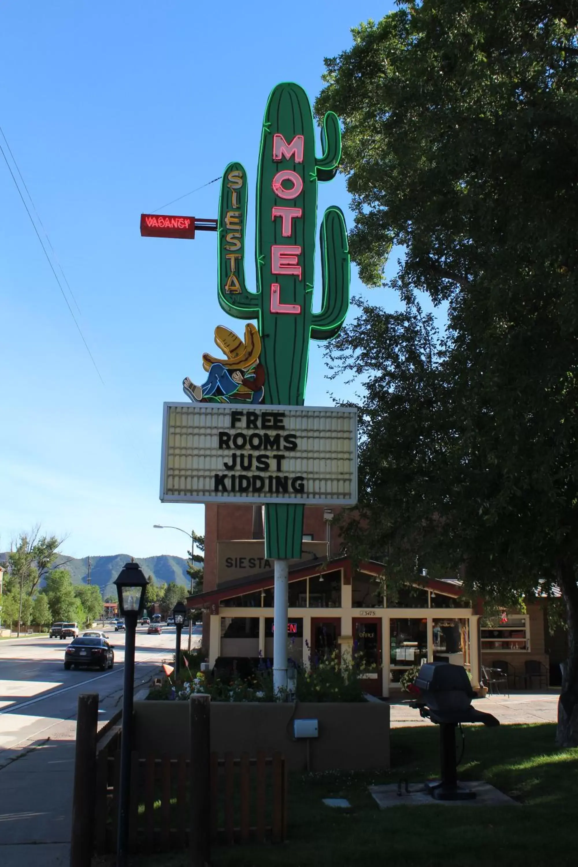 Lobby or reception, Property Building in The Siesta Motel