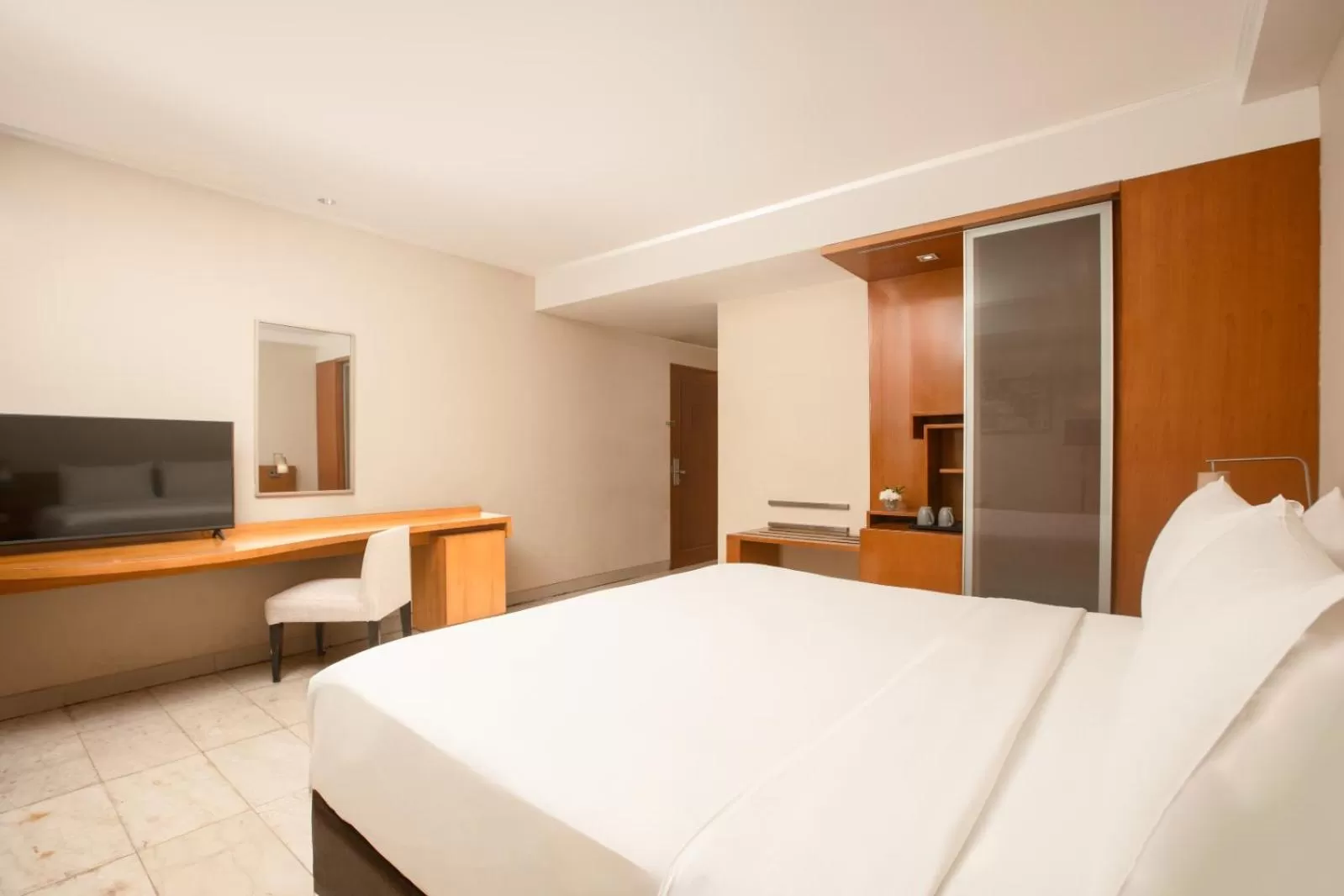 Bed in Aryaduta Palembang