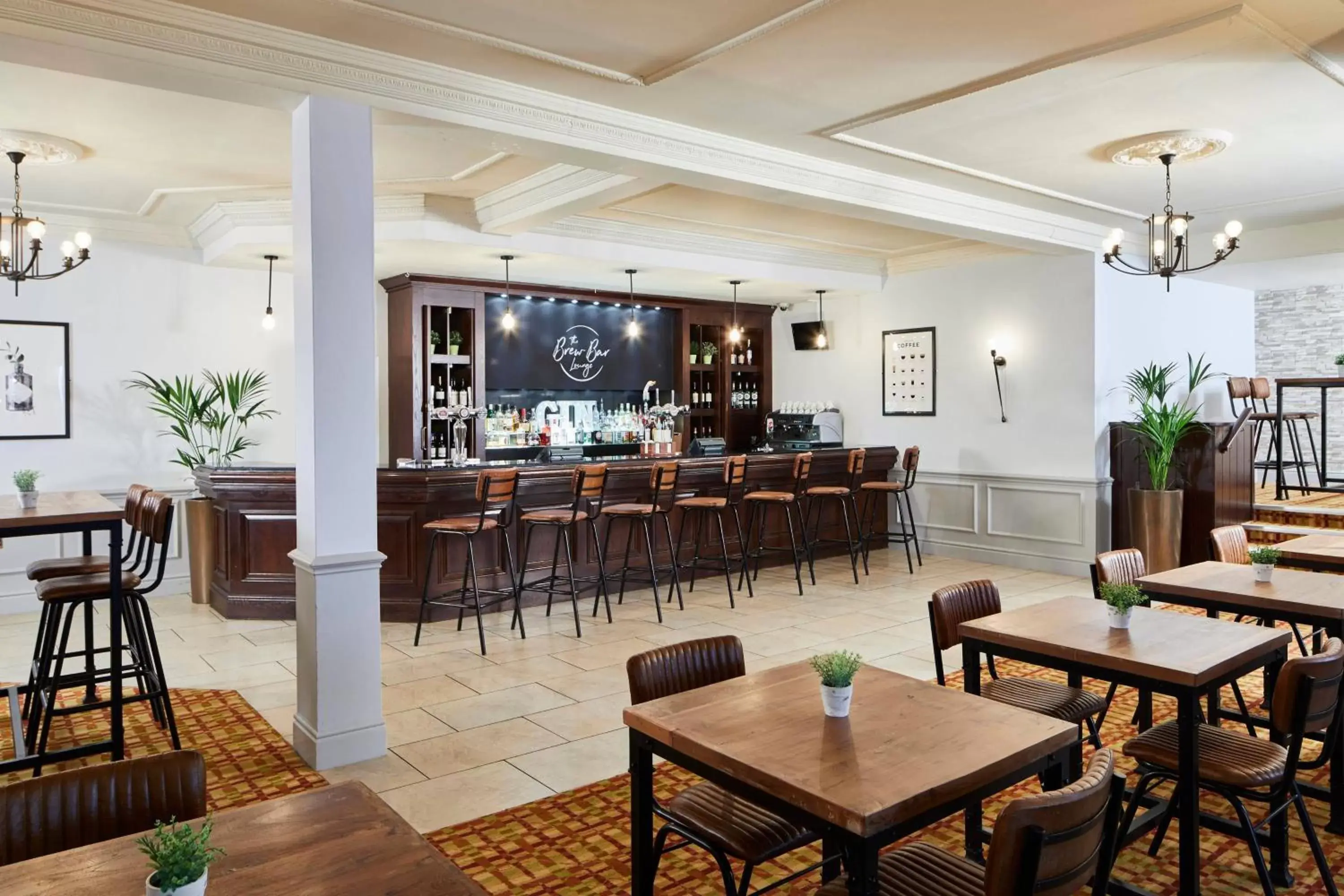 Lounge or bar, Restaurant/Places to Eat in Delta Hotels by Marriott Preston