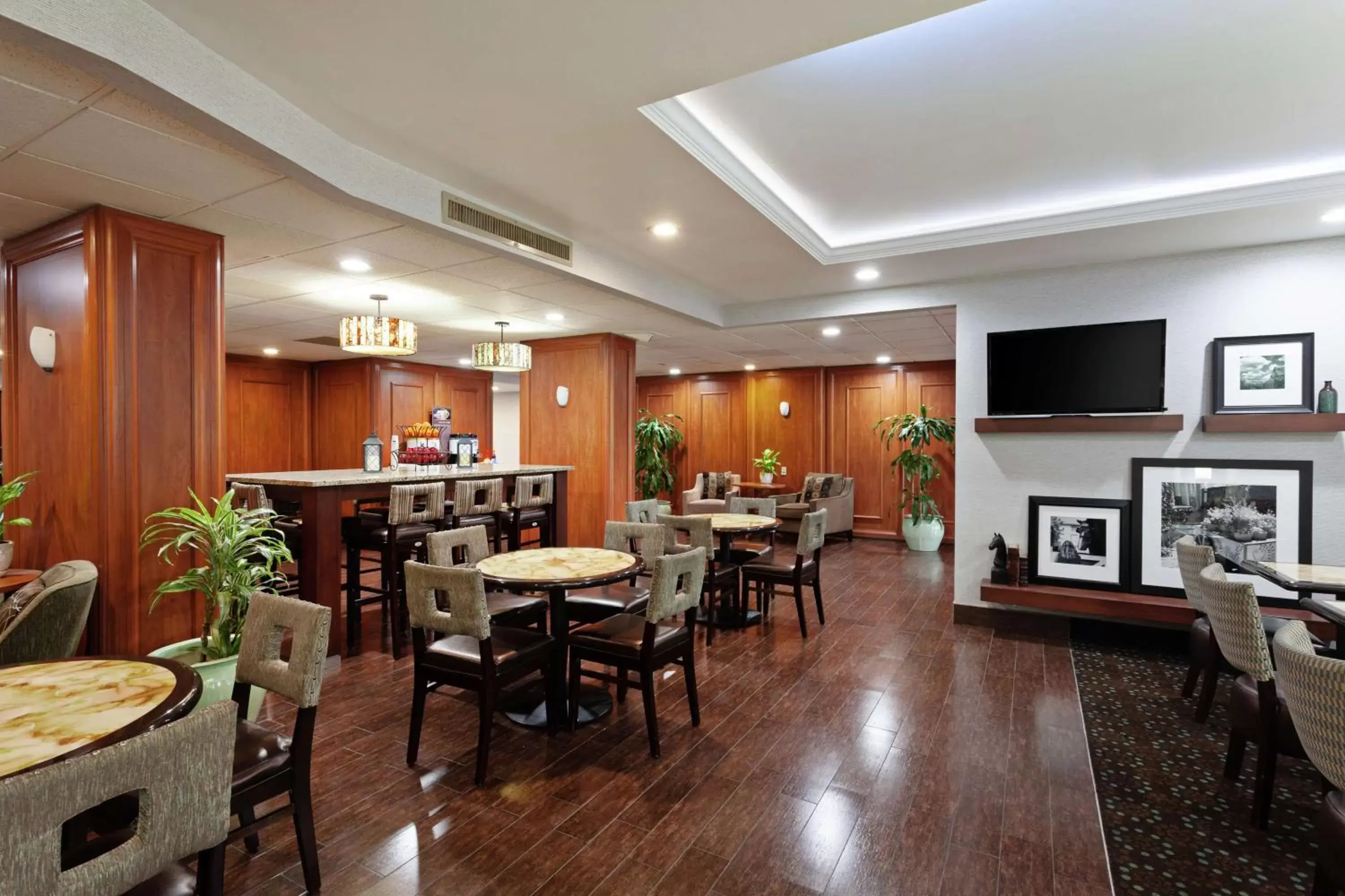 Lobby or reception, Restaurant/Places to Eat in Hampton Inn Los Angeles/Arcadia