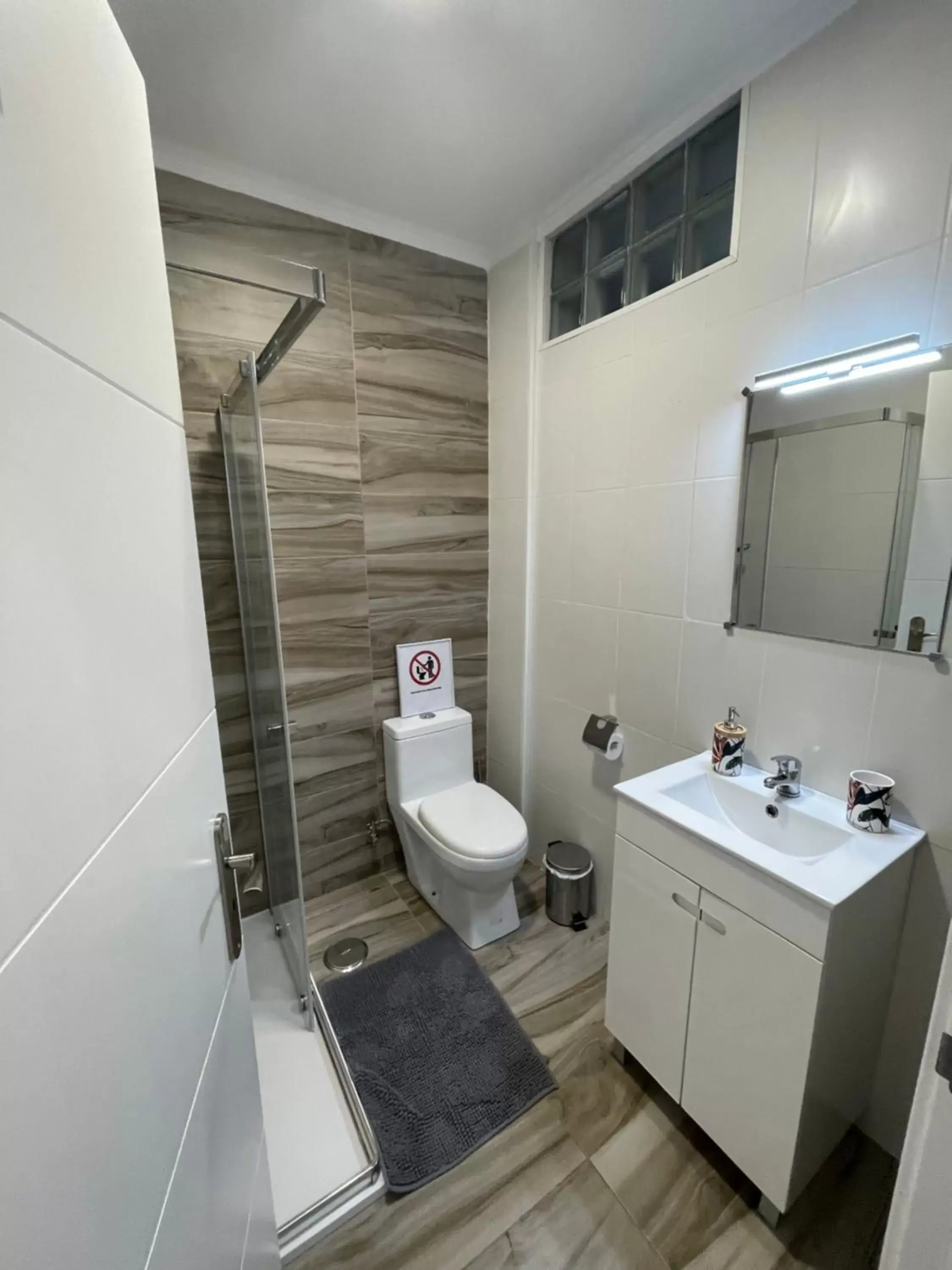 Shower, Bathroom in Costa Paradise Beach