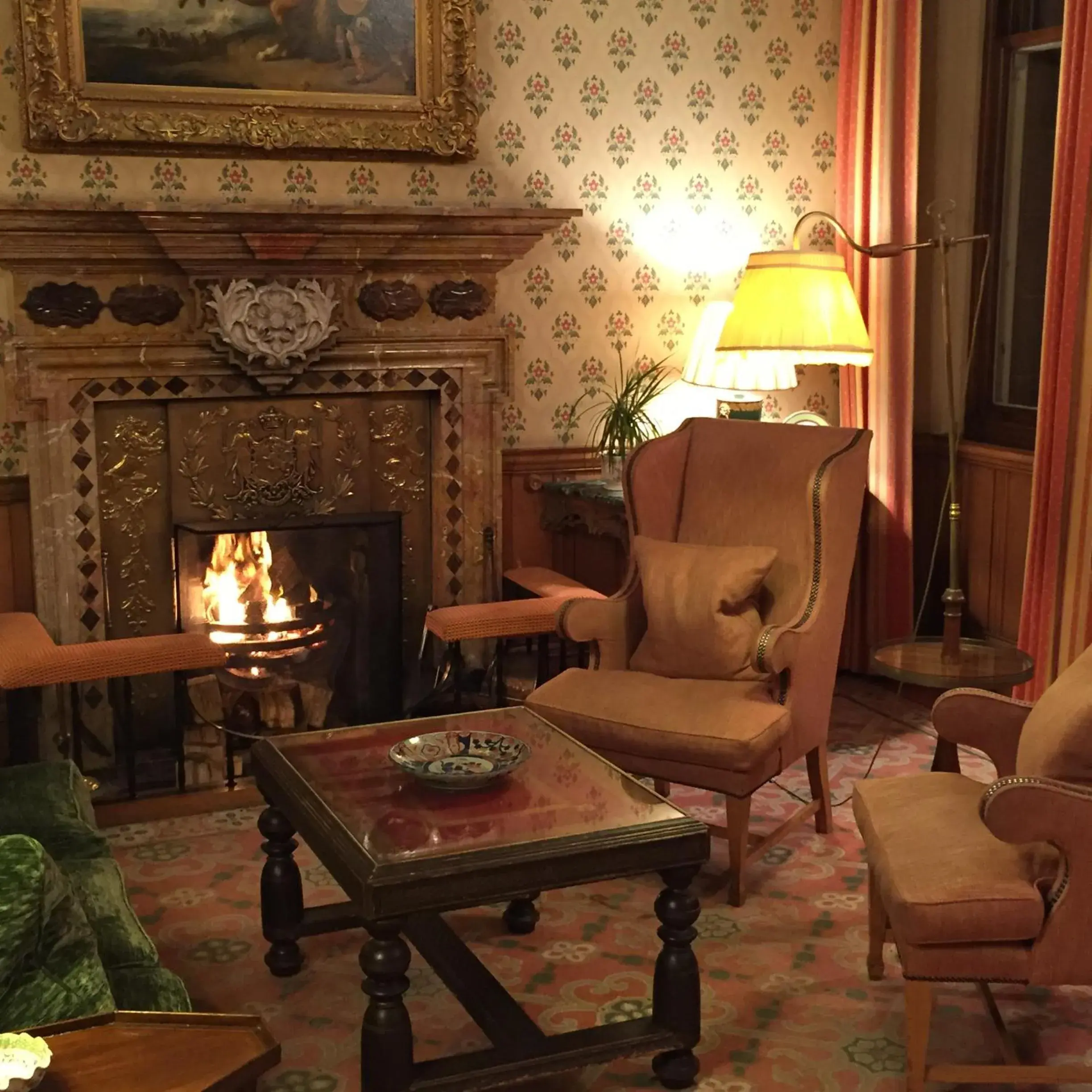 Living room, Seating Area in Inverlochy Castle Hotel