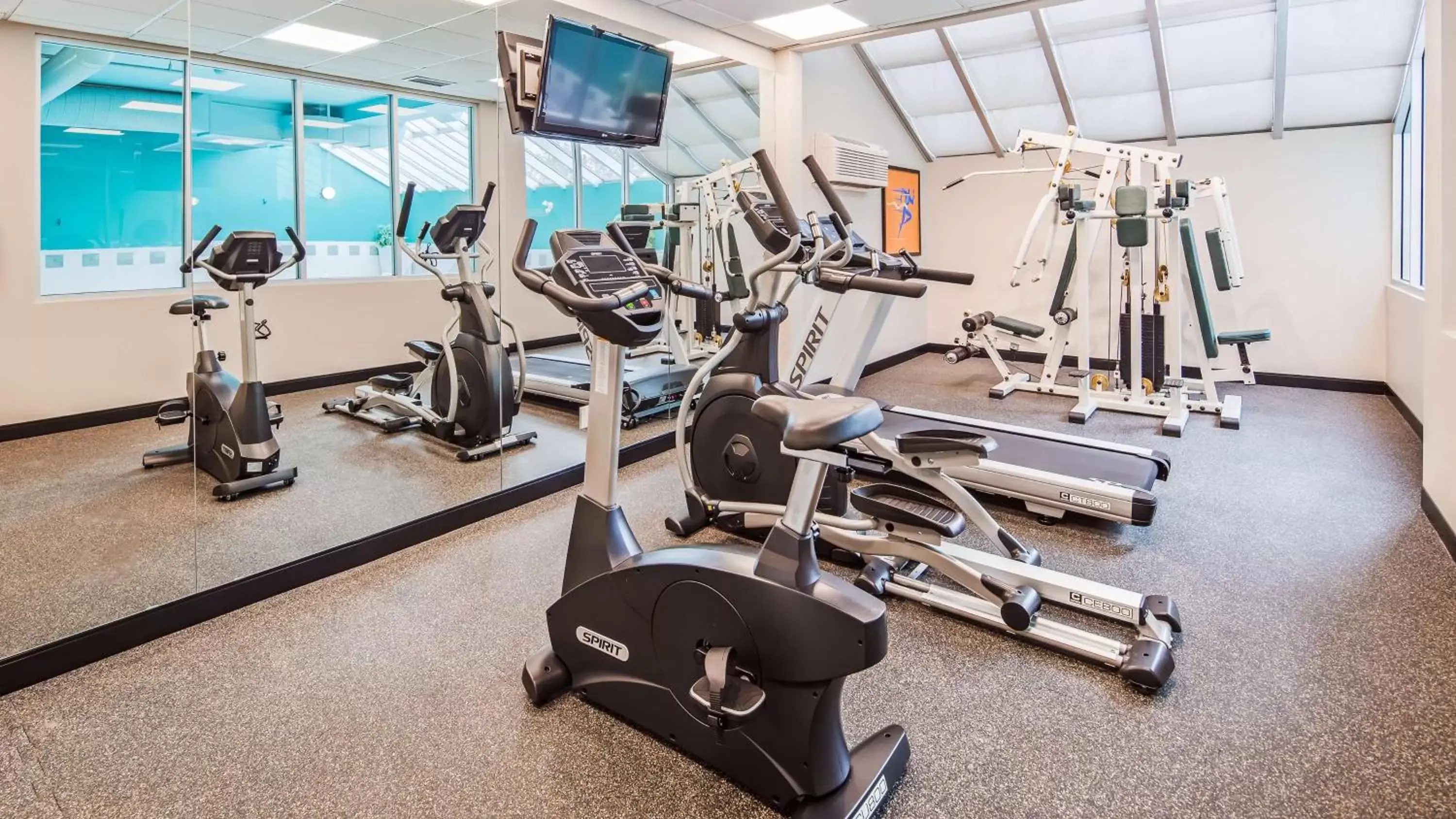 Fitness centre/facilities, Fitness Center/Facilities in Best Western PLUS Calgary Centre Inn