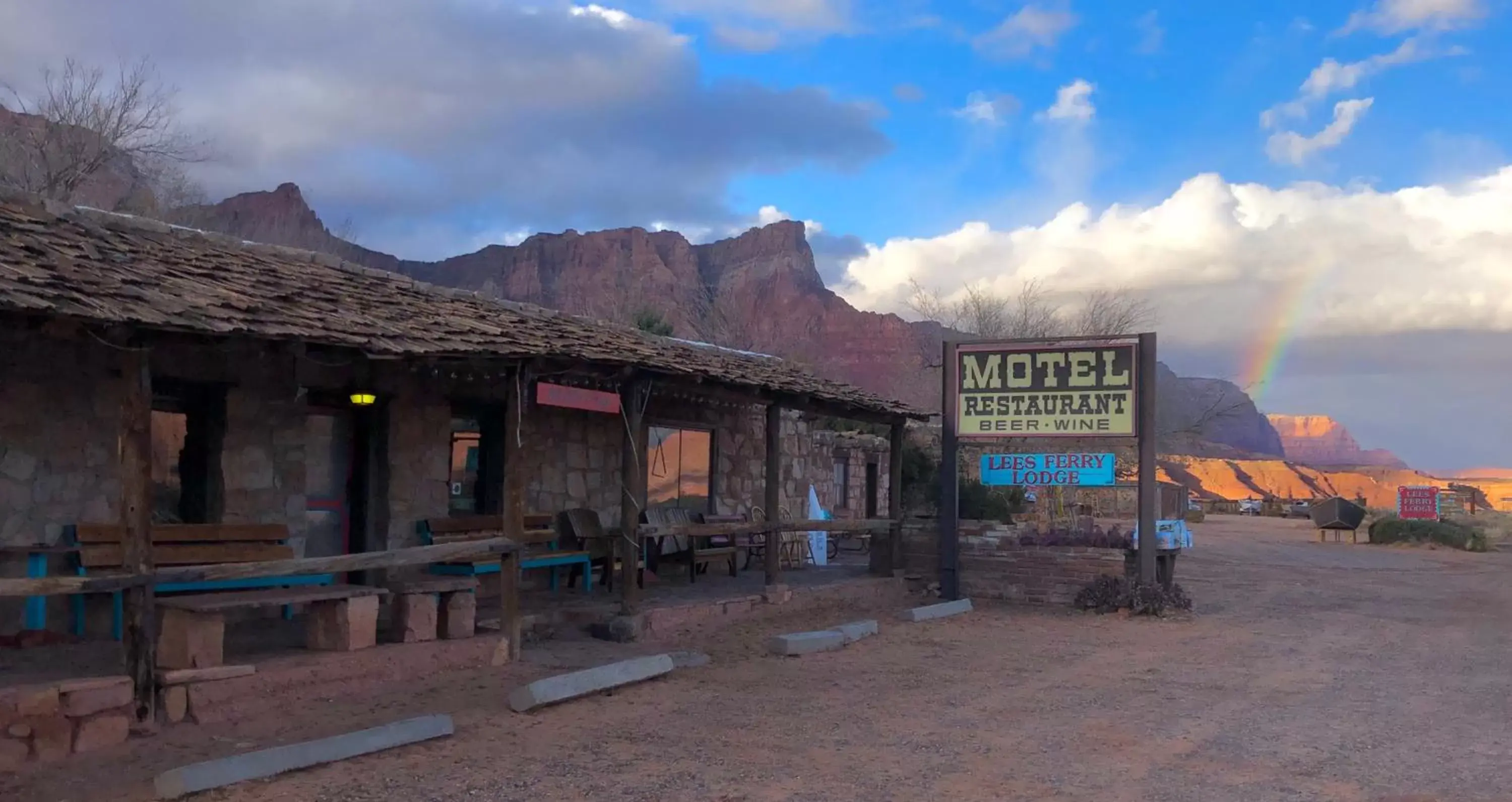 Property Building in Lee's Ferry Lodge at Vermilion Cliffs