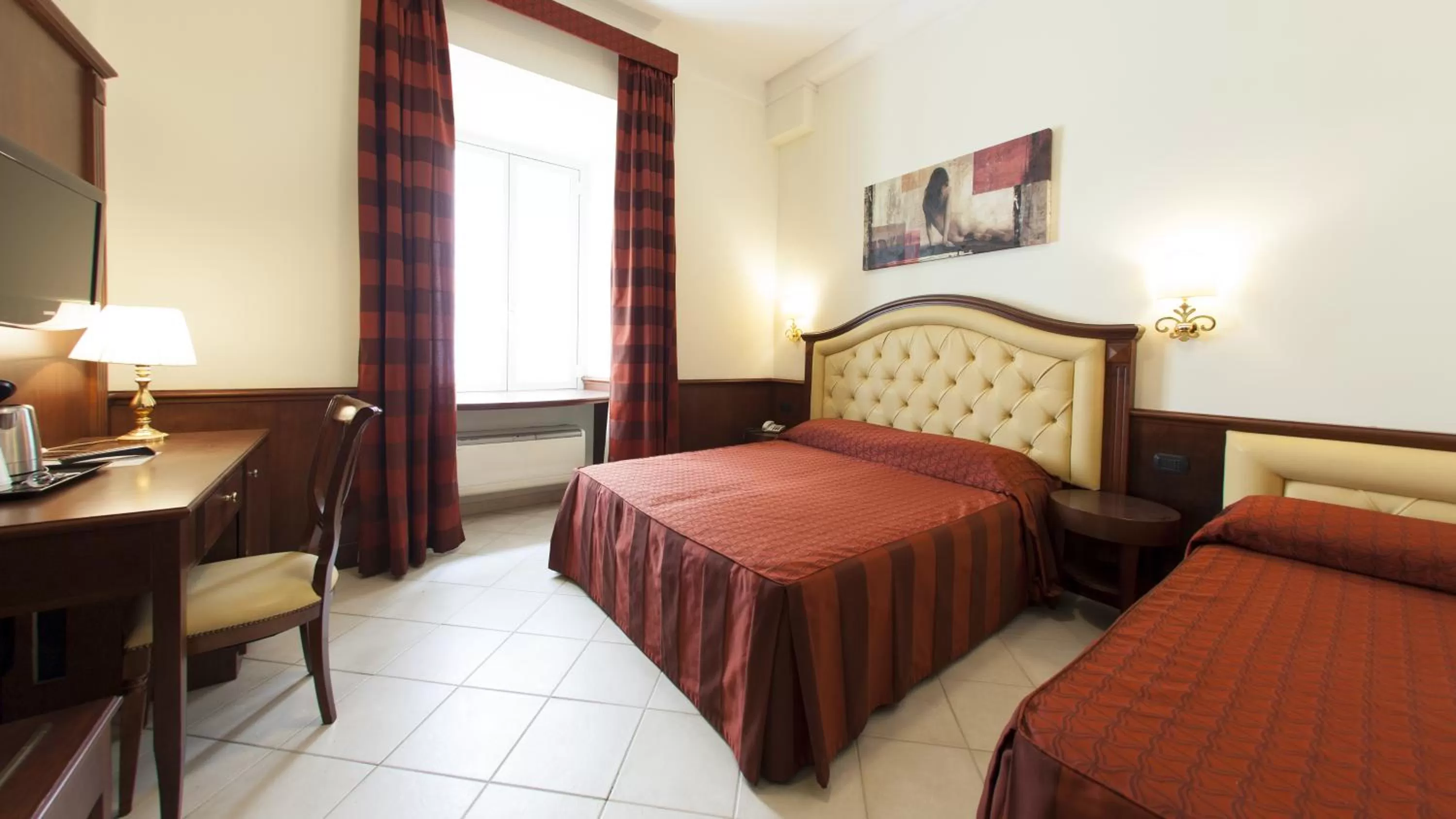 Bedroom, Bed in Domus Augusta