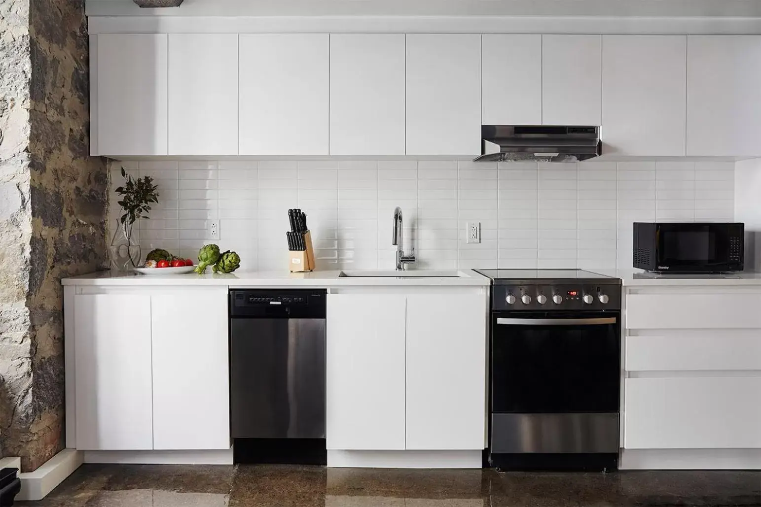 Kitchen/Kitchenette in Maison Sainte-Thérèse By Maisons & co