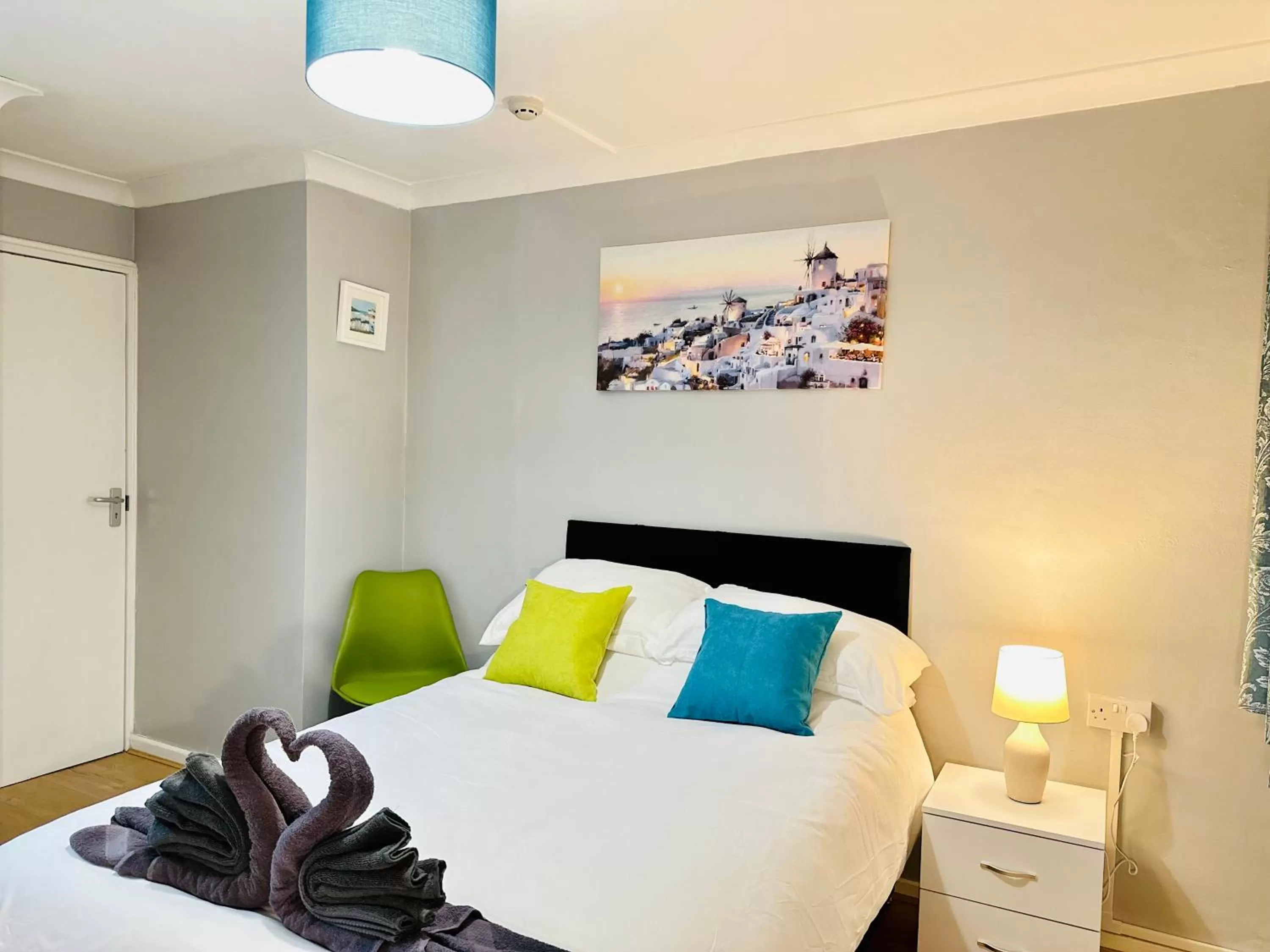 Bed in Sandys Holidays Home