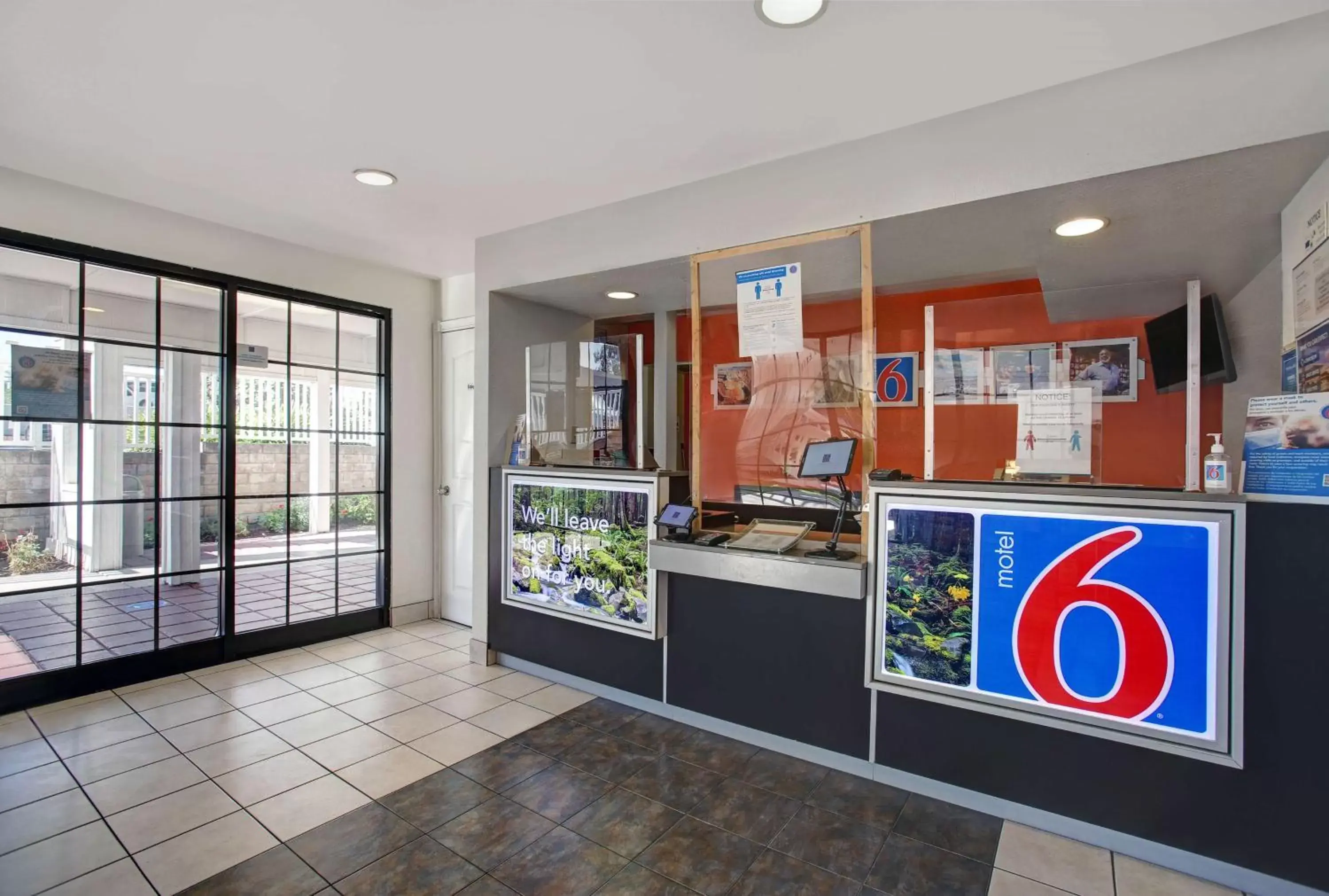 Lobby or reception in Motel 6-Livermore, CA