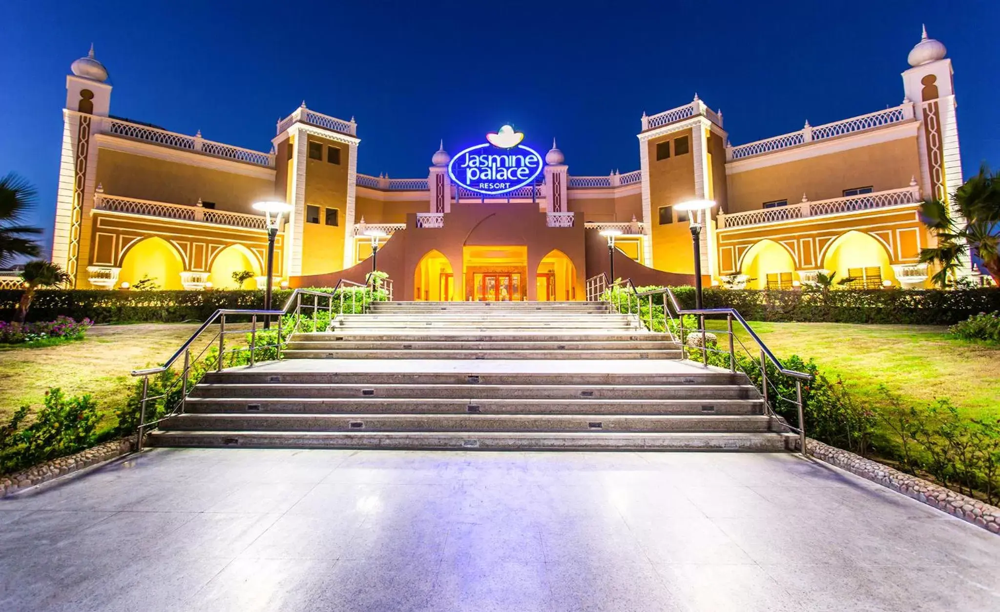 Facade/entrance in Jasmine Palace Resort