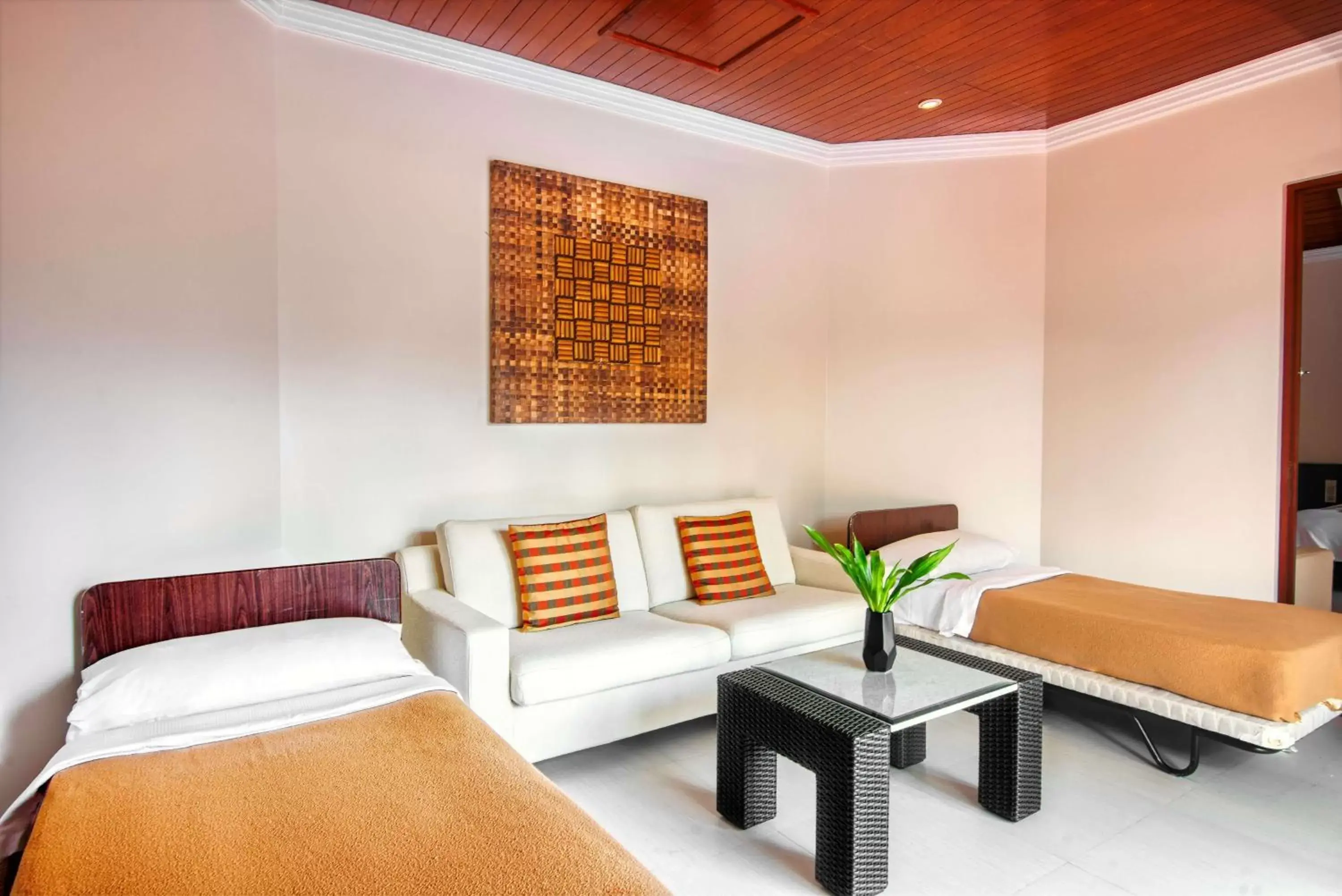 Living room, Bed in Hilton Seychelles Labriz Resort & Spa Living room, Bed in Hilton Seychelles Labriz Resort & Spa