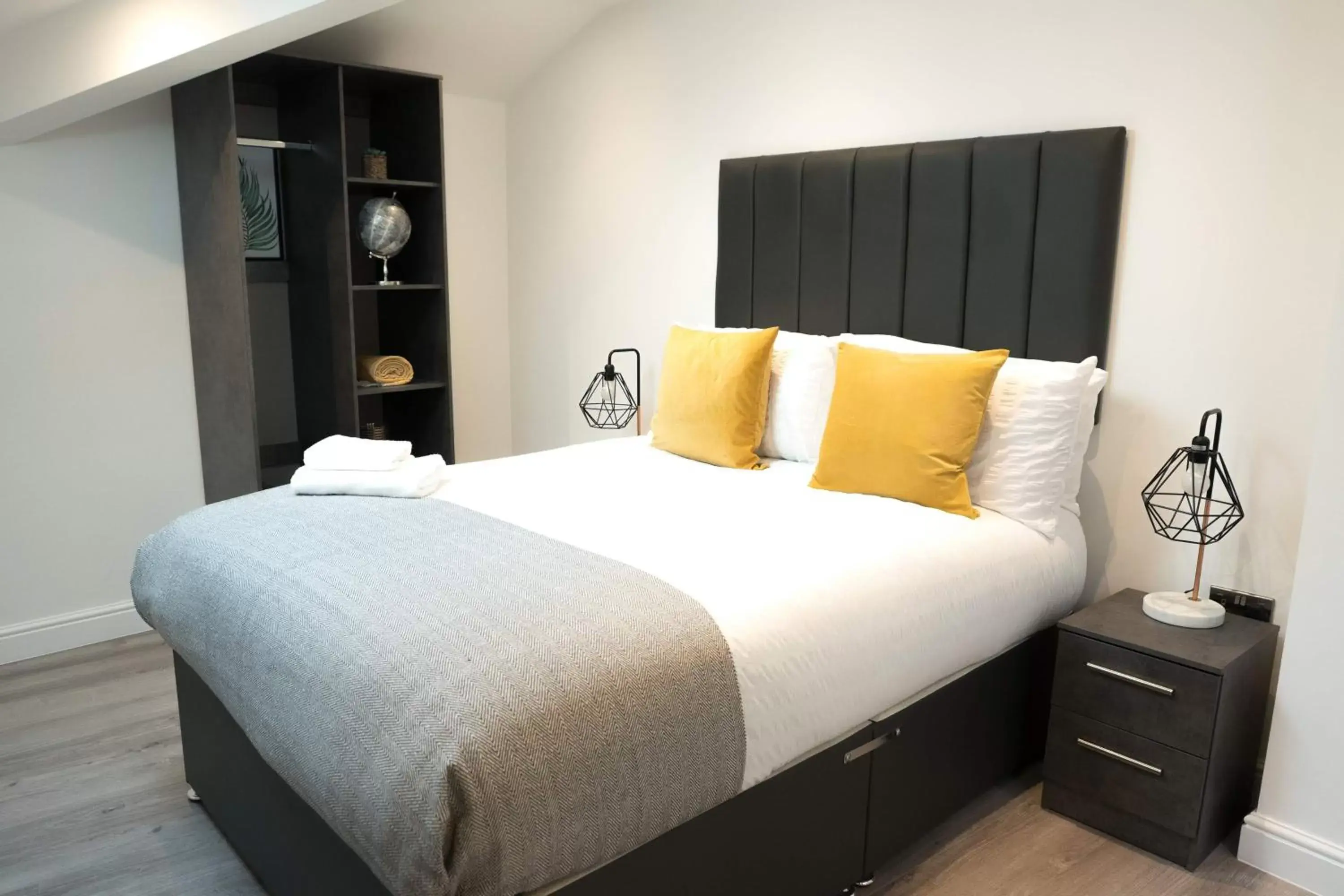 One-Bedroom Apartment in Dream Apartments Dale Street Liverpool