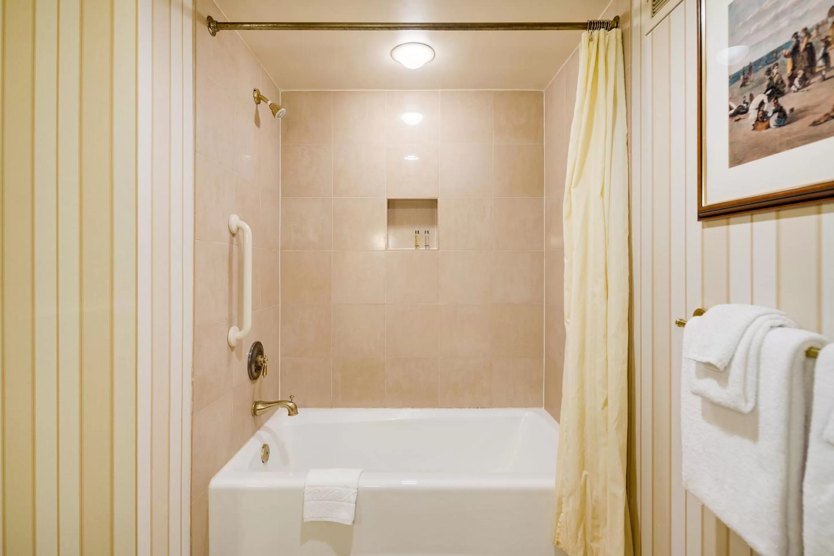 Shower in Showboat Hotel Atlantic City