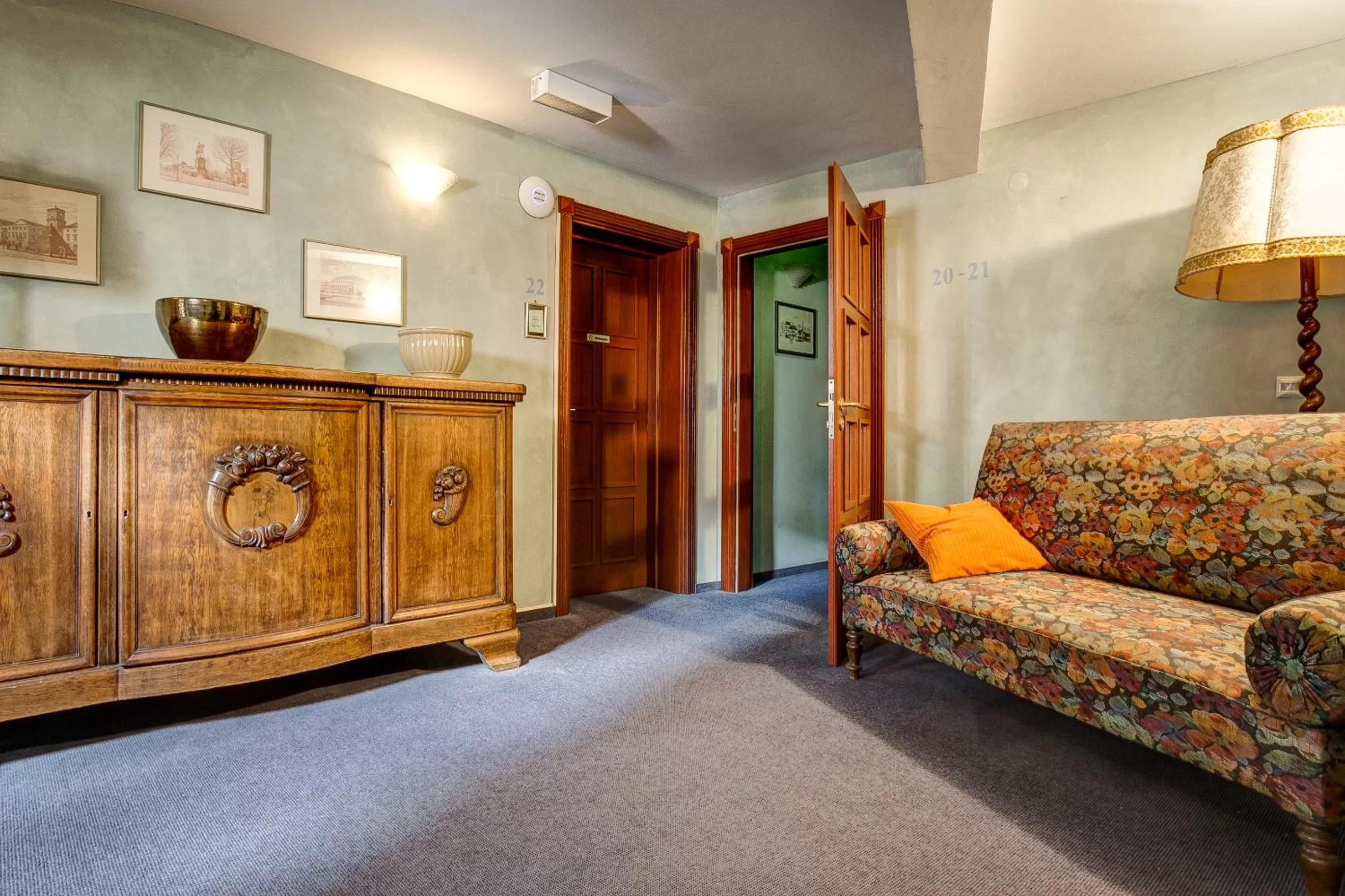 Photo of the whole room in Hotel Hoepfner Burghof