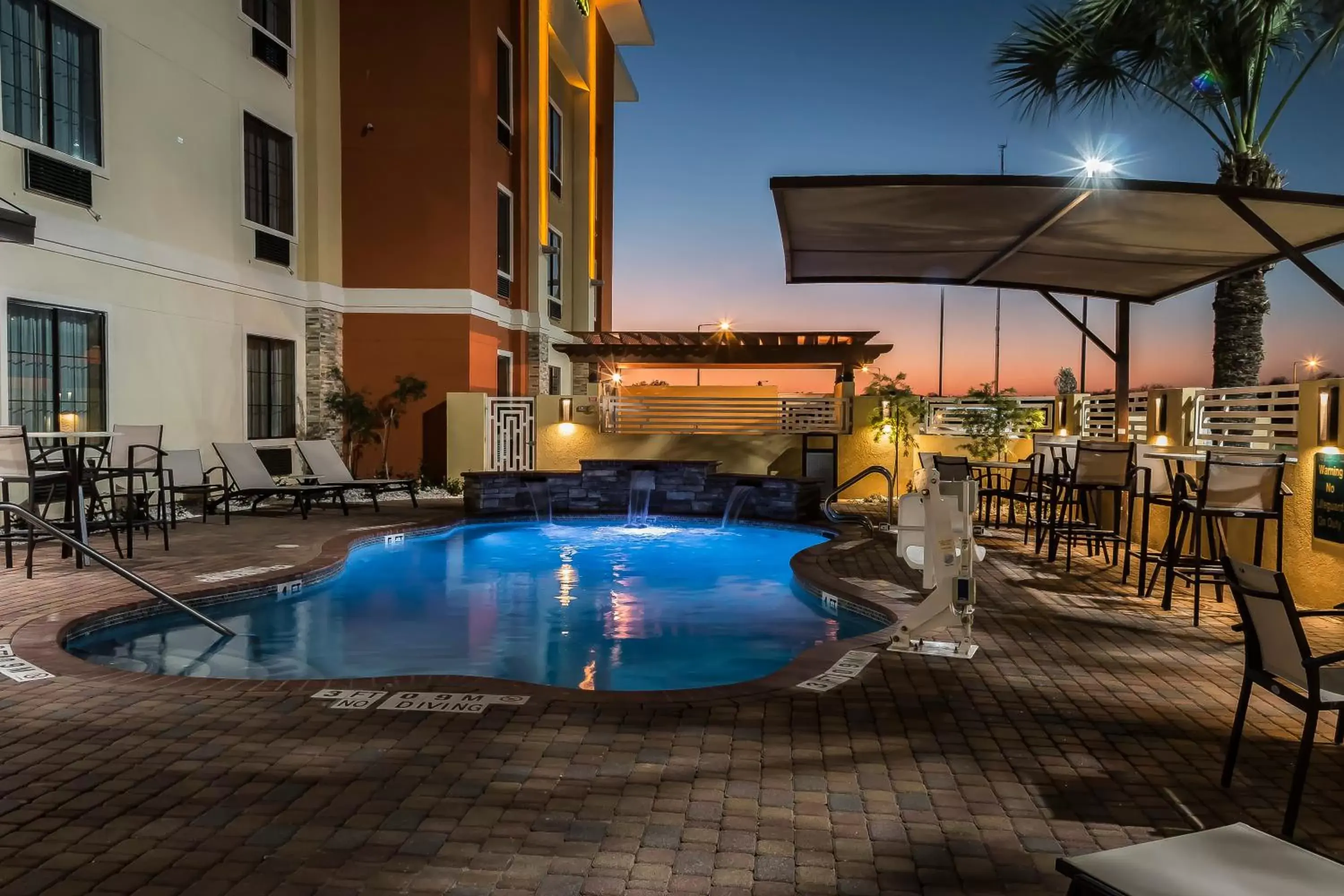 Night, Swimming Pool in MainStay Suites Edinburg