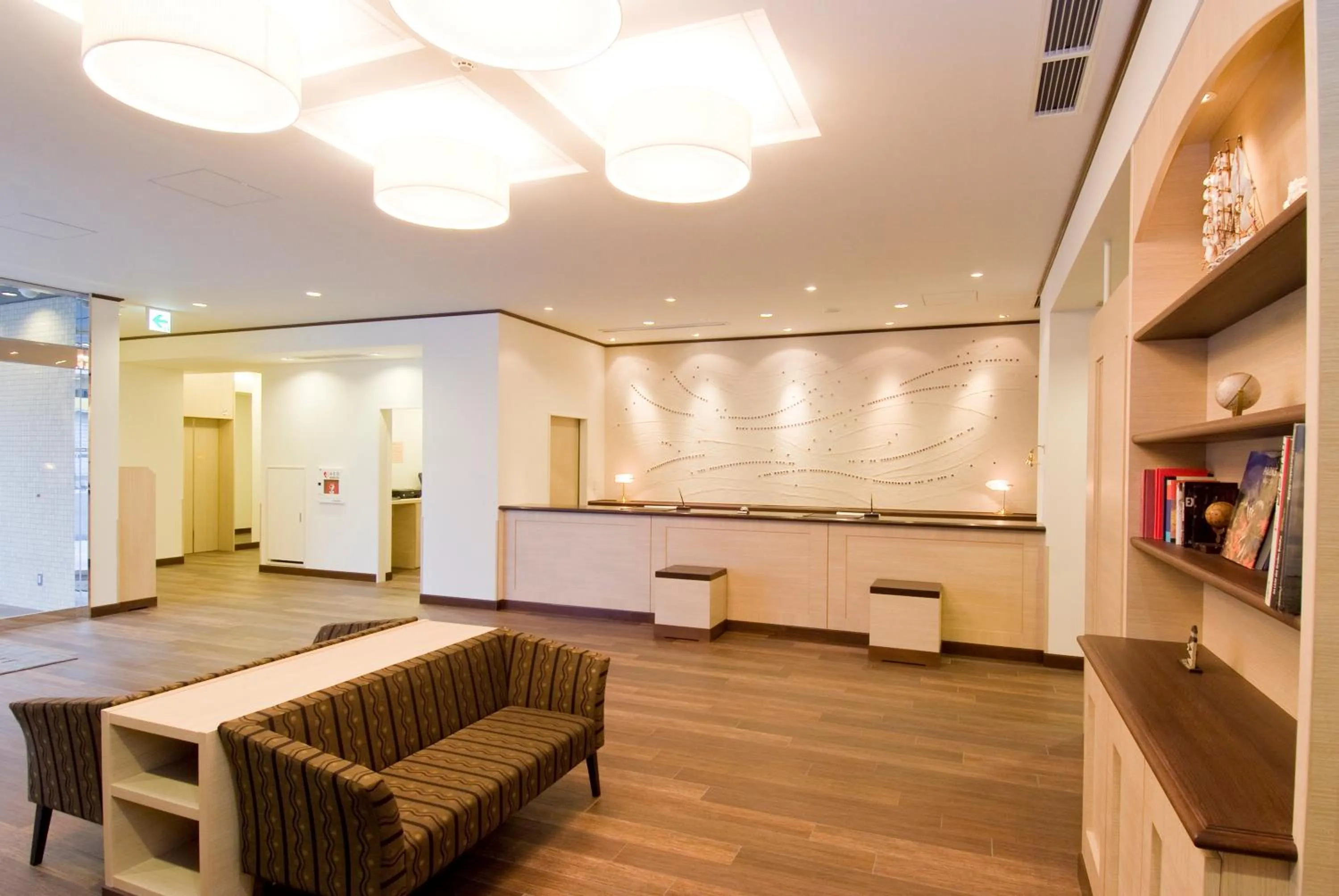 Lobby or reception in Dormy Inn Premium Shimonoseki