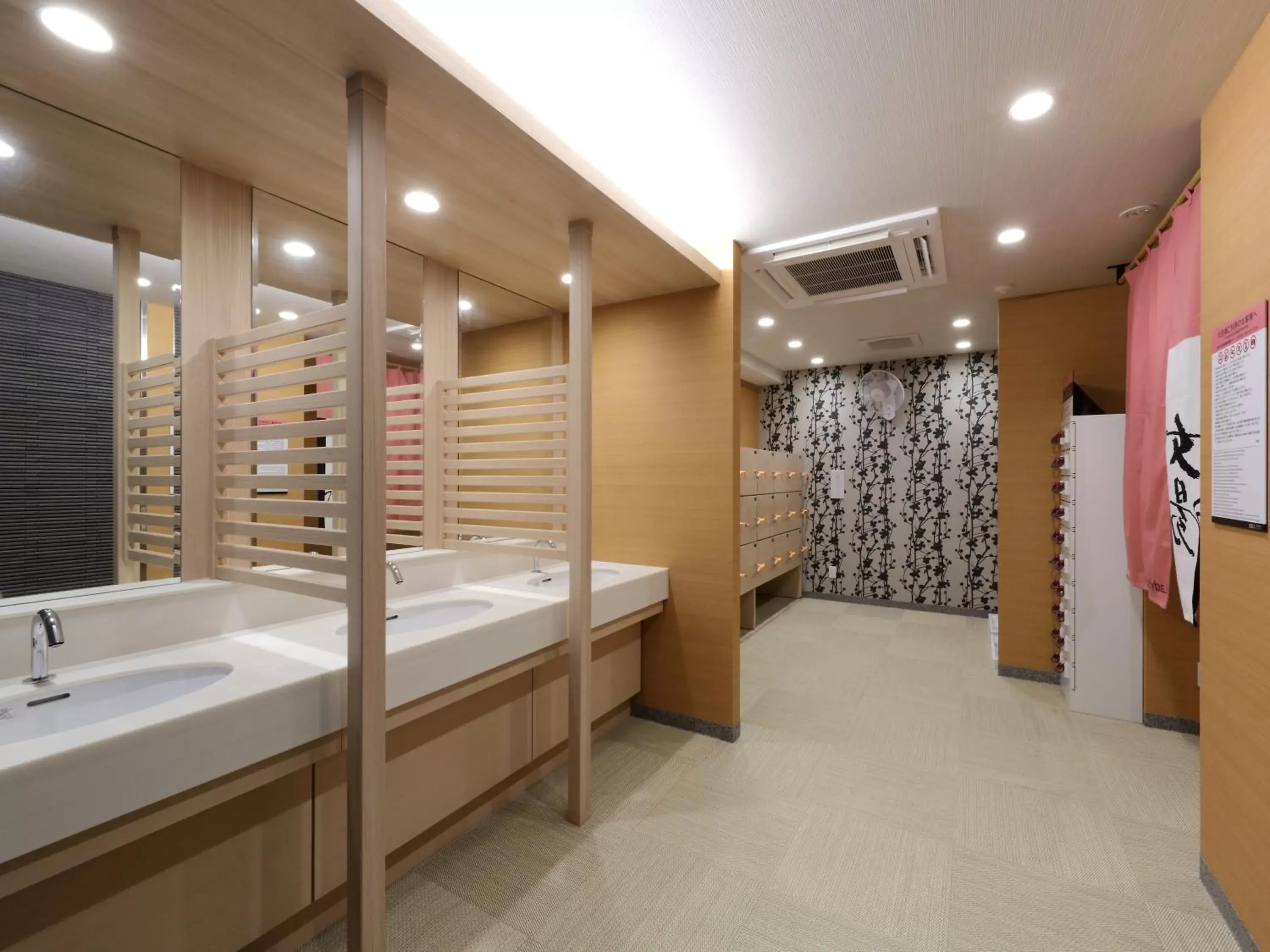 Public Bath, Bathroom in APA Hotel Nagoya Sakae Kita