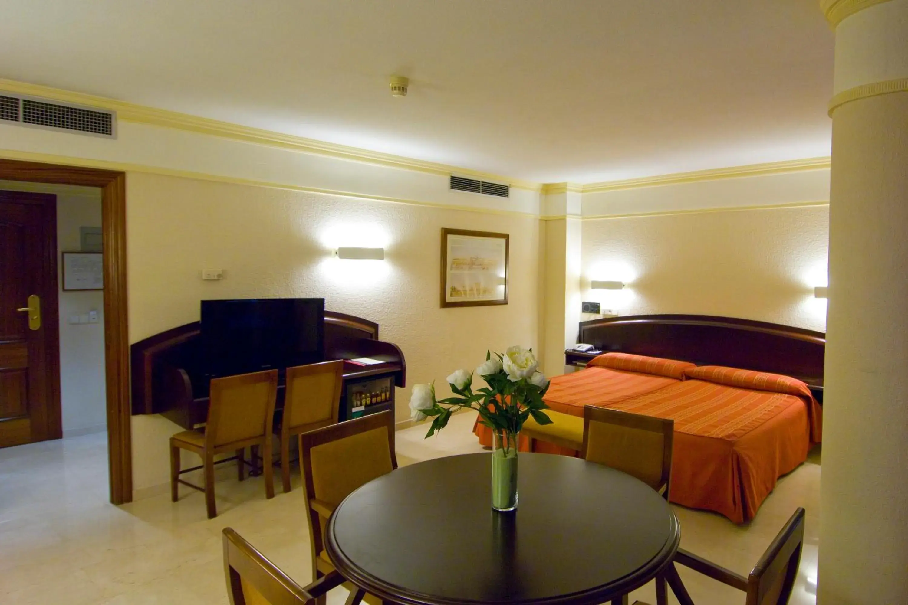 Twin Room in Hotel San Antonio Twin Room in Hotel San Antonio