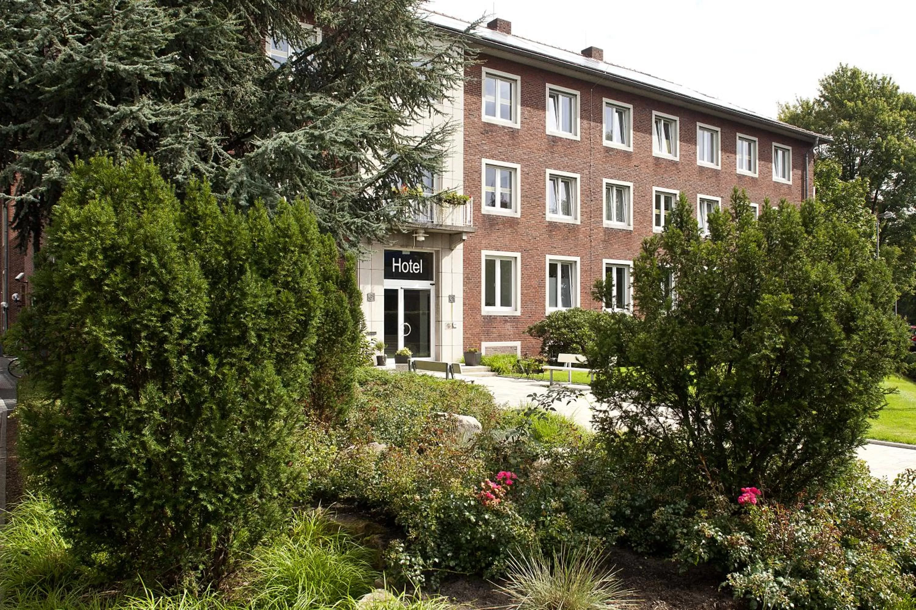 Facade/entrance in Hotel Haus vom Guten Hirten