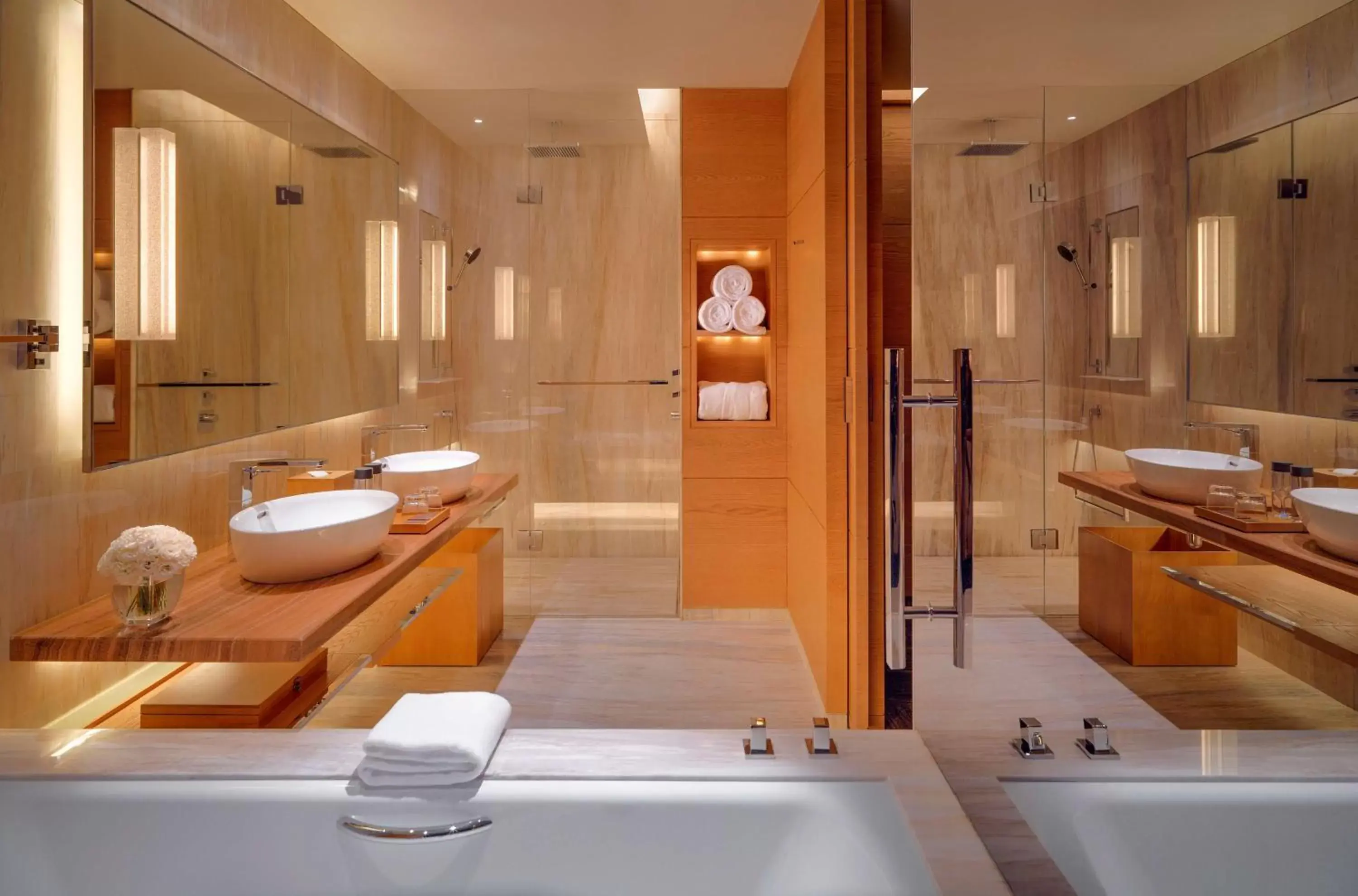 Bathroom in Park Hyatt Guangzhou - Free Shuttle Bus To Canton Fair Complex During Canton Fair Period