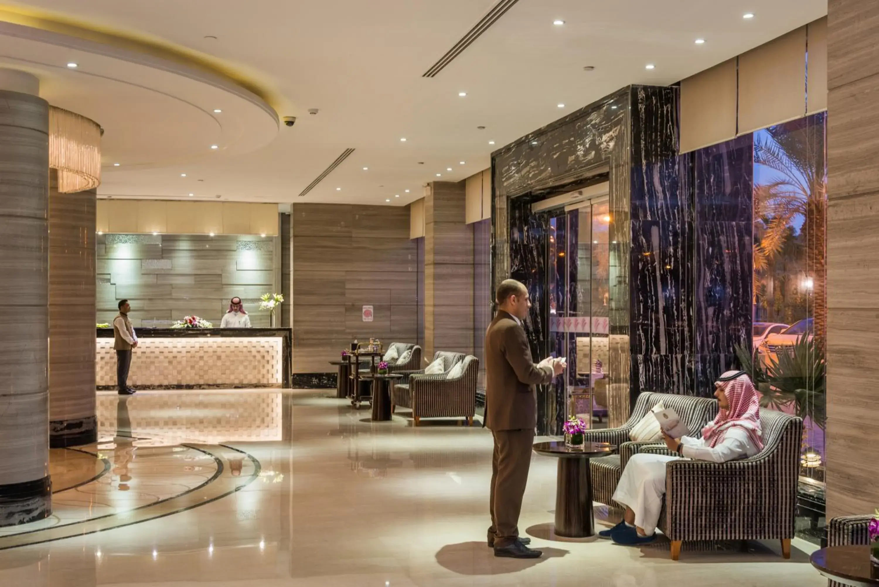 Lobby or reception, Restaurant/Places to Eat in Boudl Al Qasr