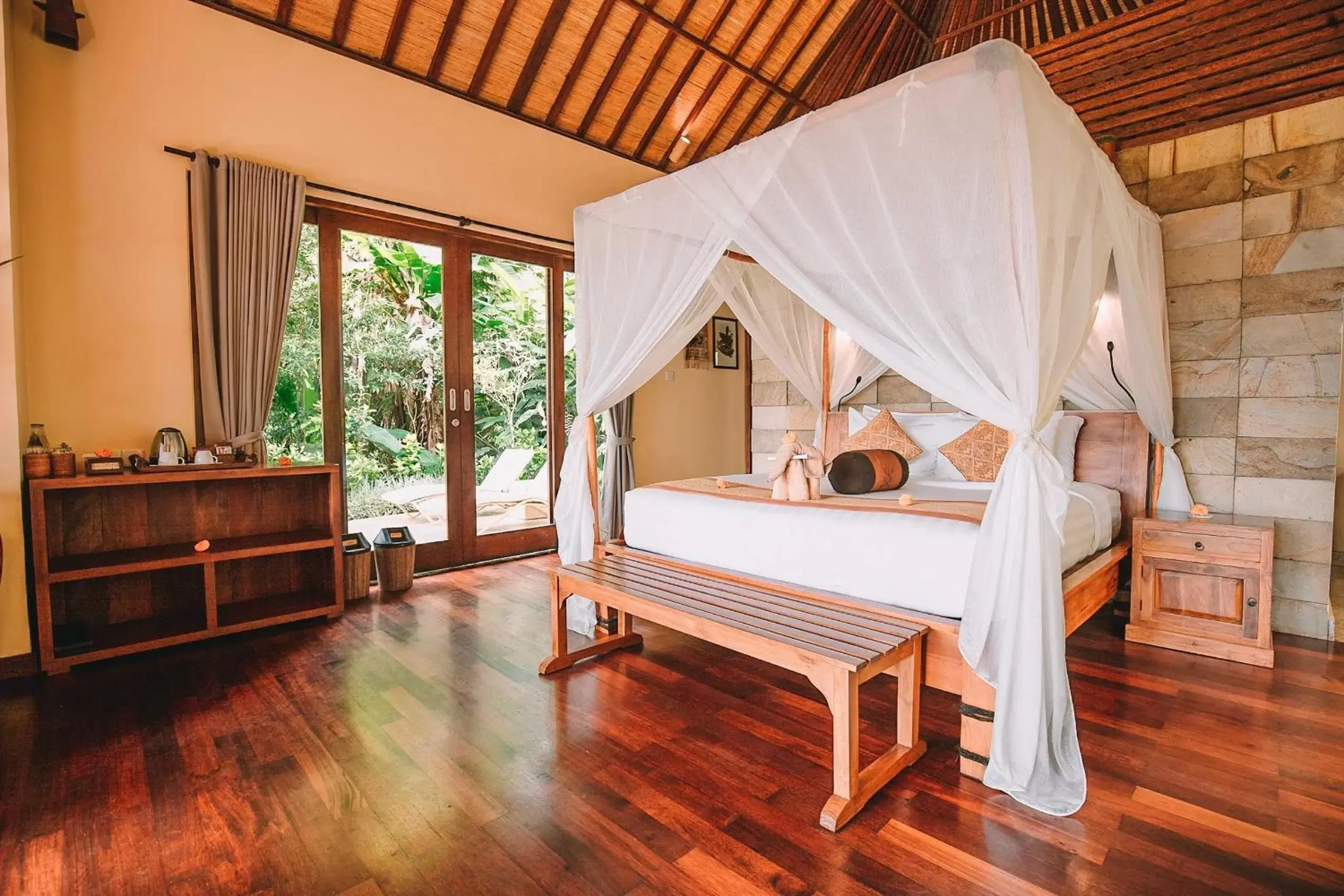 Bed in Munduk Moding Plantation Nature Resort & Spa