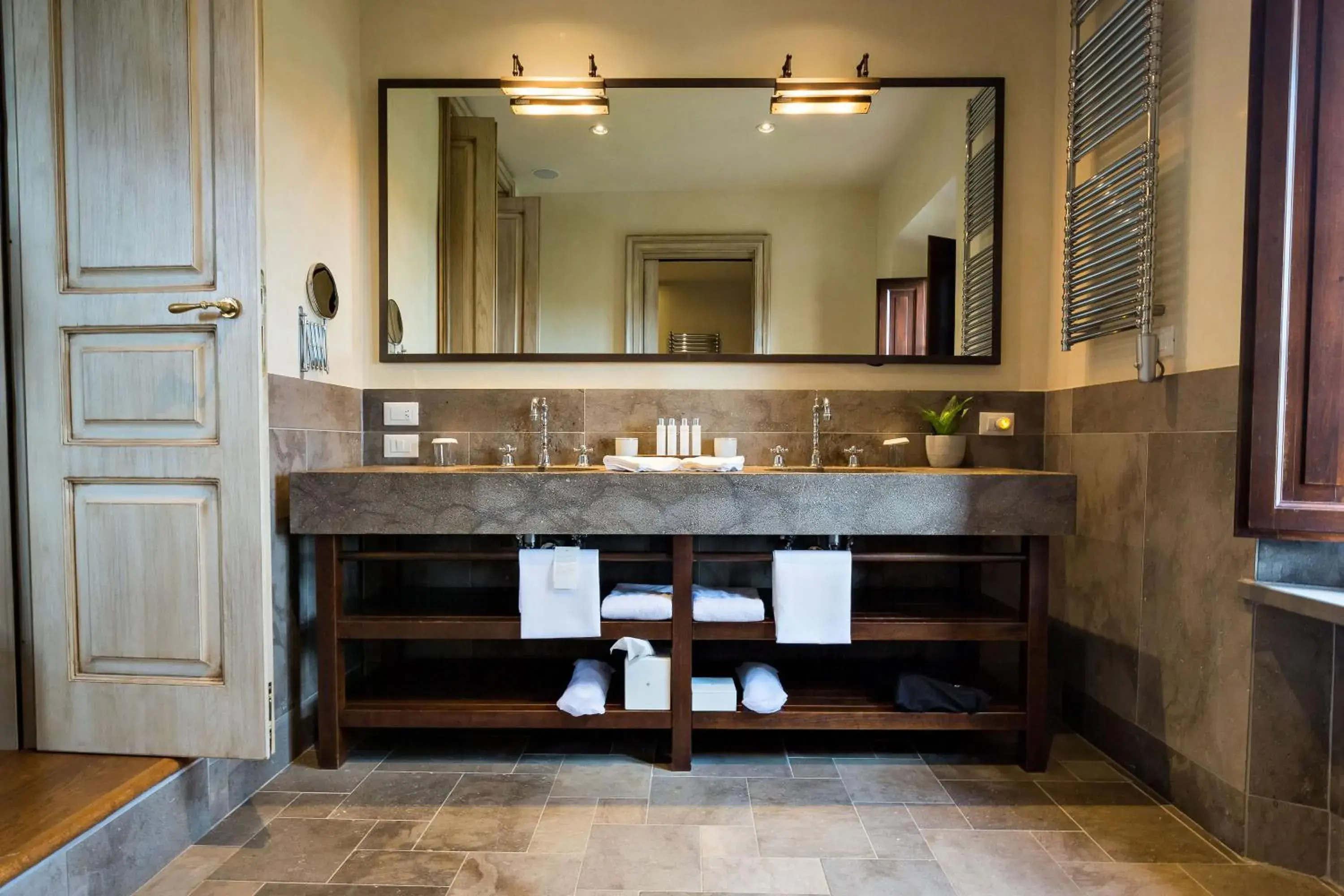 Bathroom in Castel Monastero - The Leading Hotels of the World