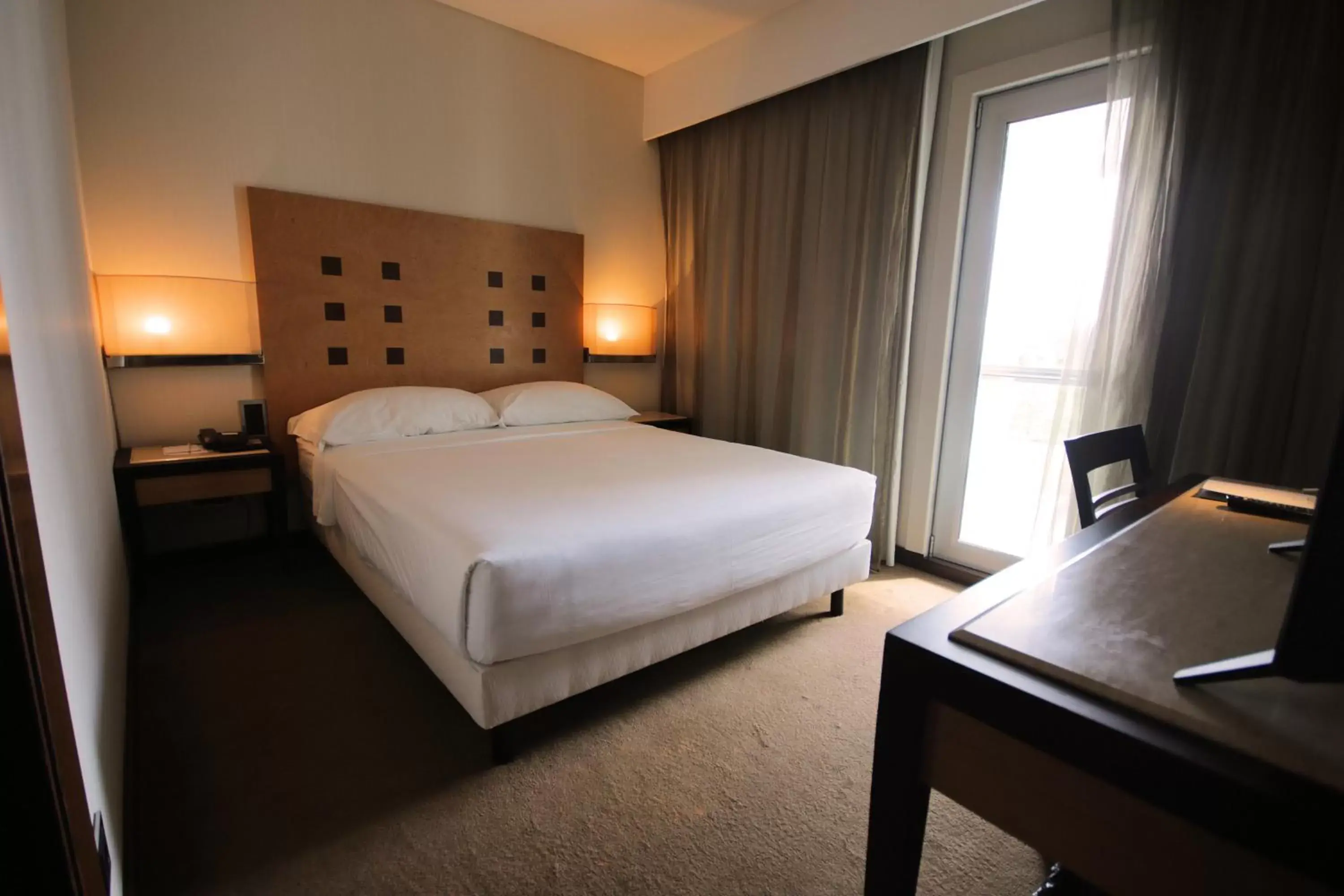 Photo of the whole room, Bed in Hotel Lux Fatima