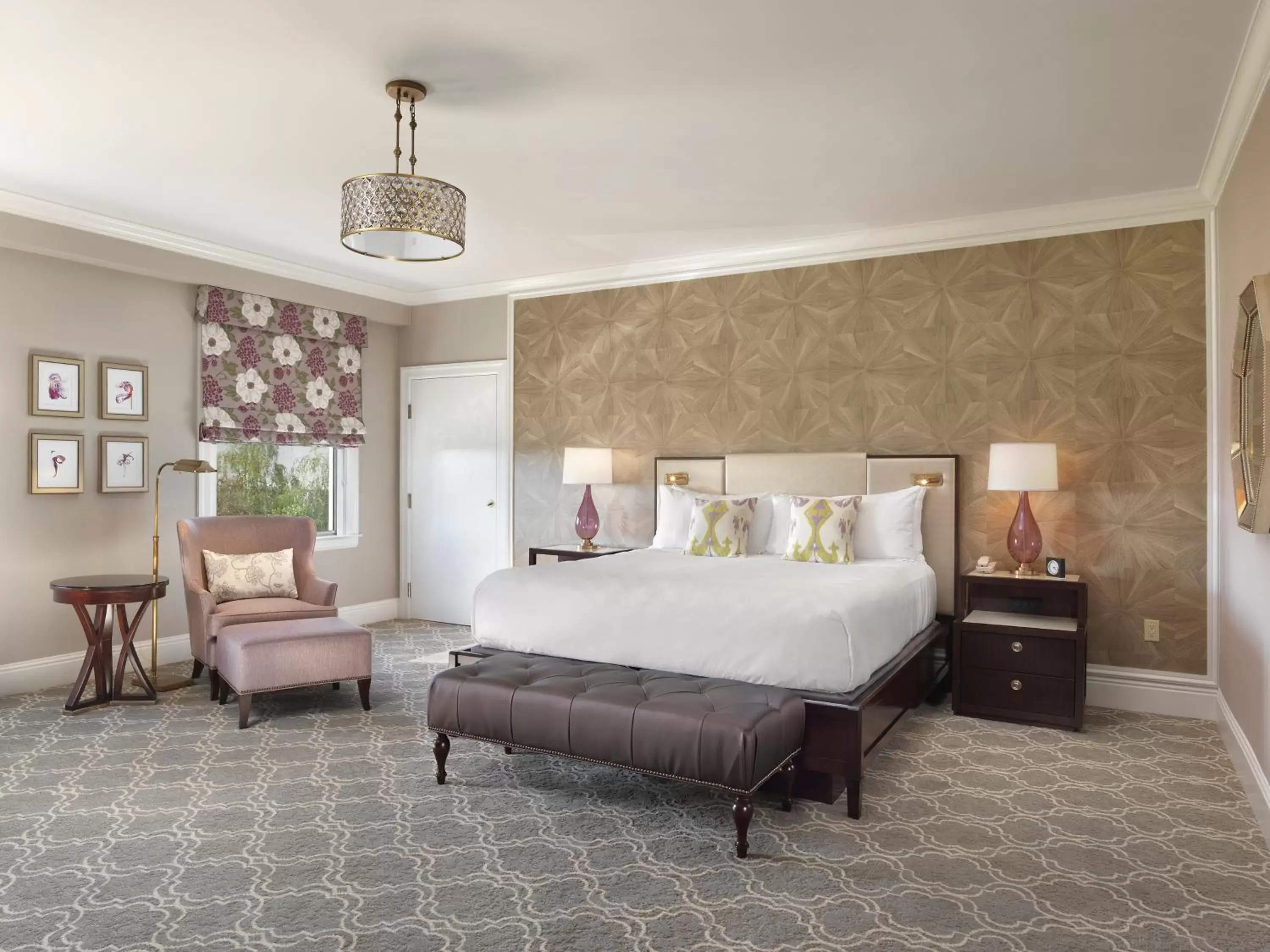 Photo of the whole room, Bed in The Claremont Club & Spa, A Fairmont Hotel
