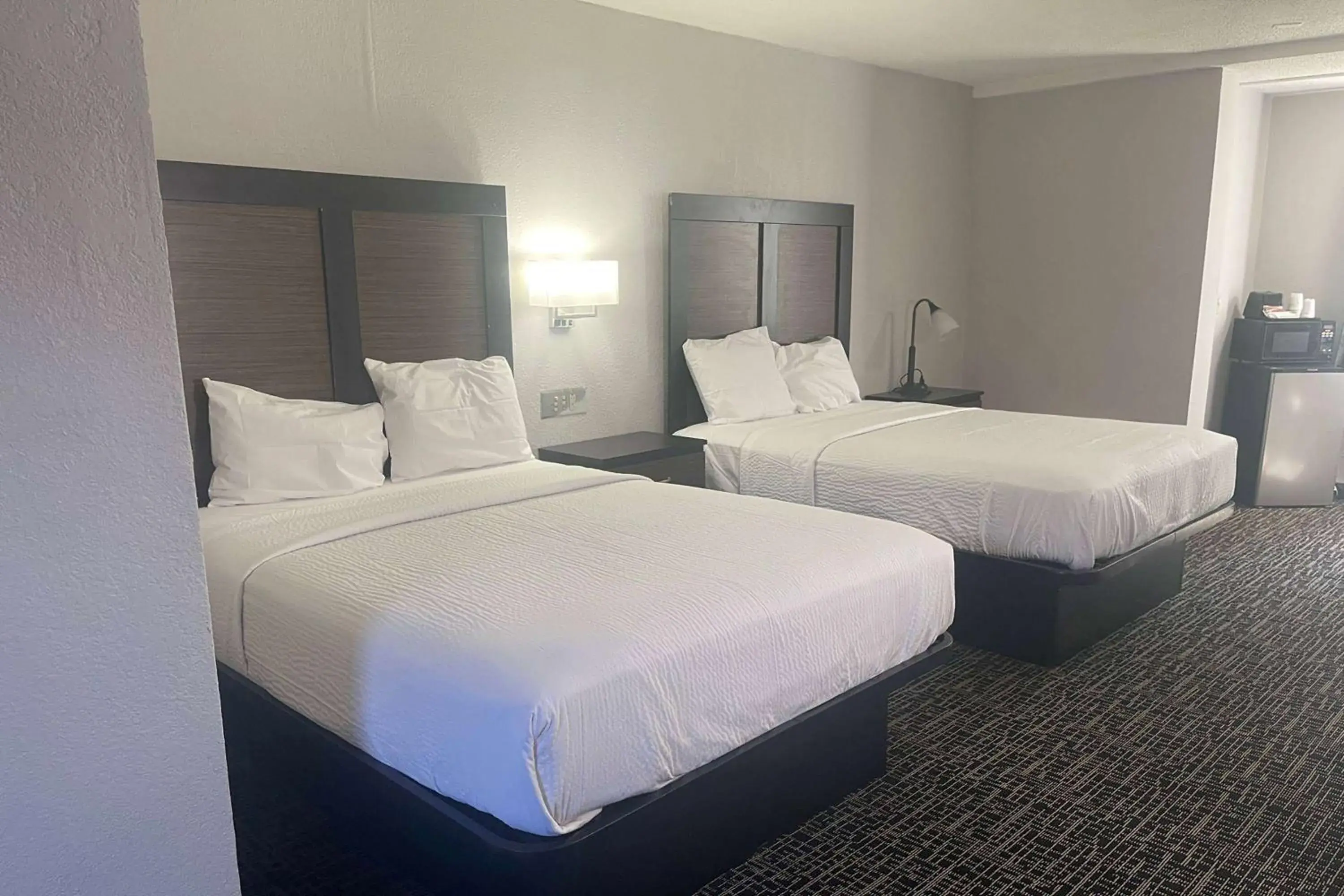 Photo of the whole room, Bed in Days Inn by Wyndham Salisbury, NC